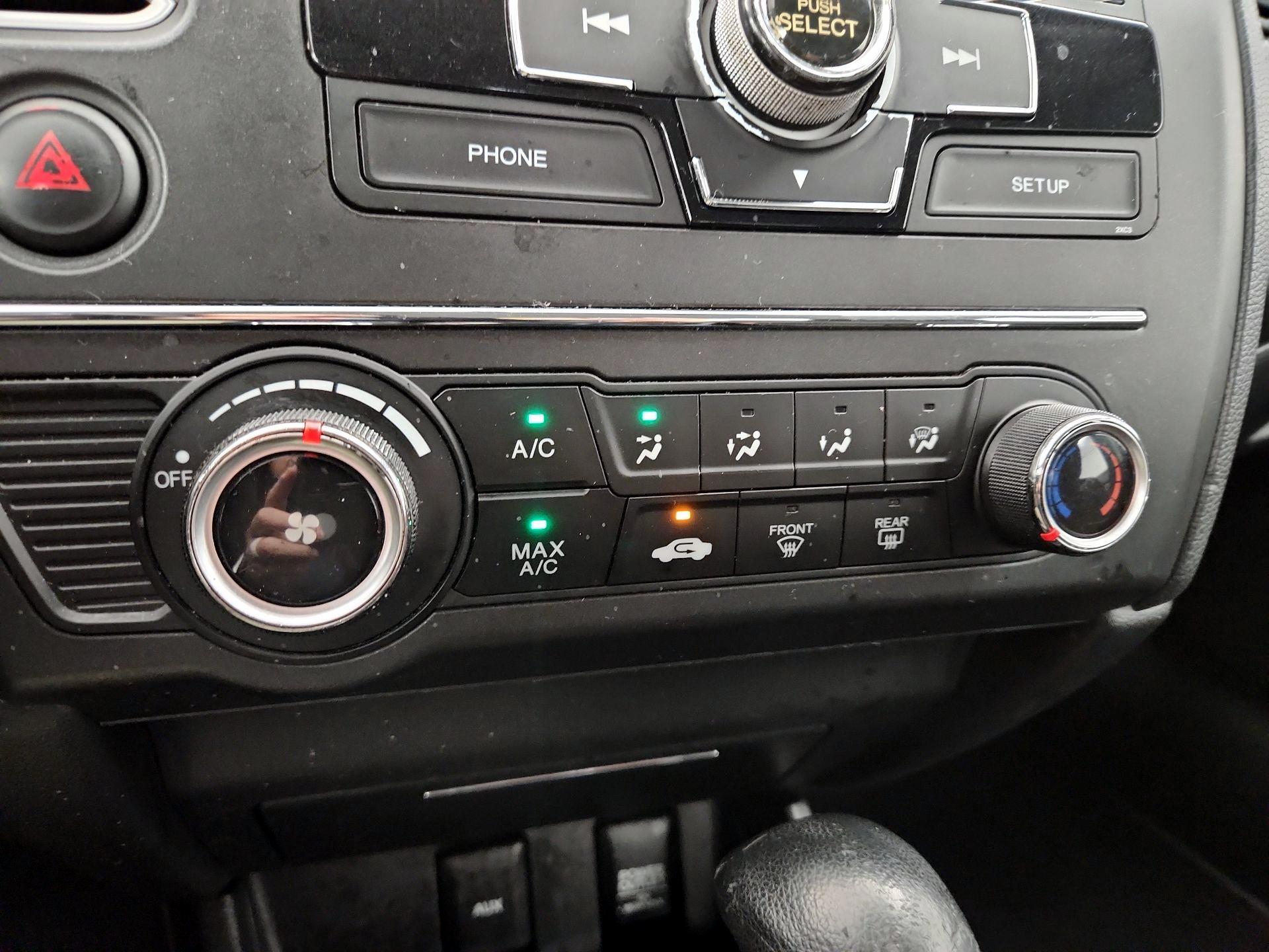 Thumbnail: 2014 Honda Civic - 16