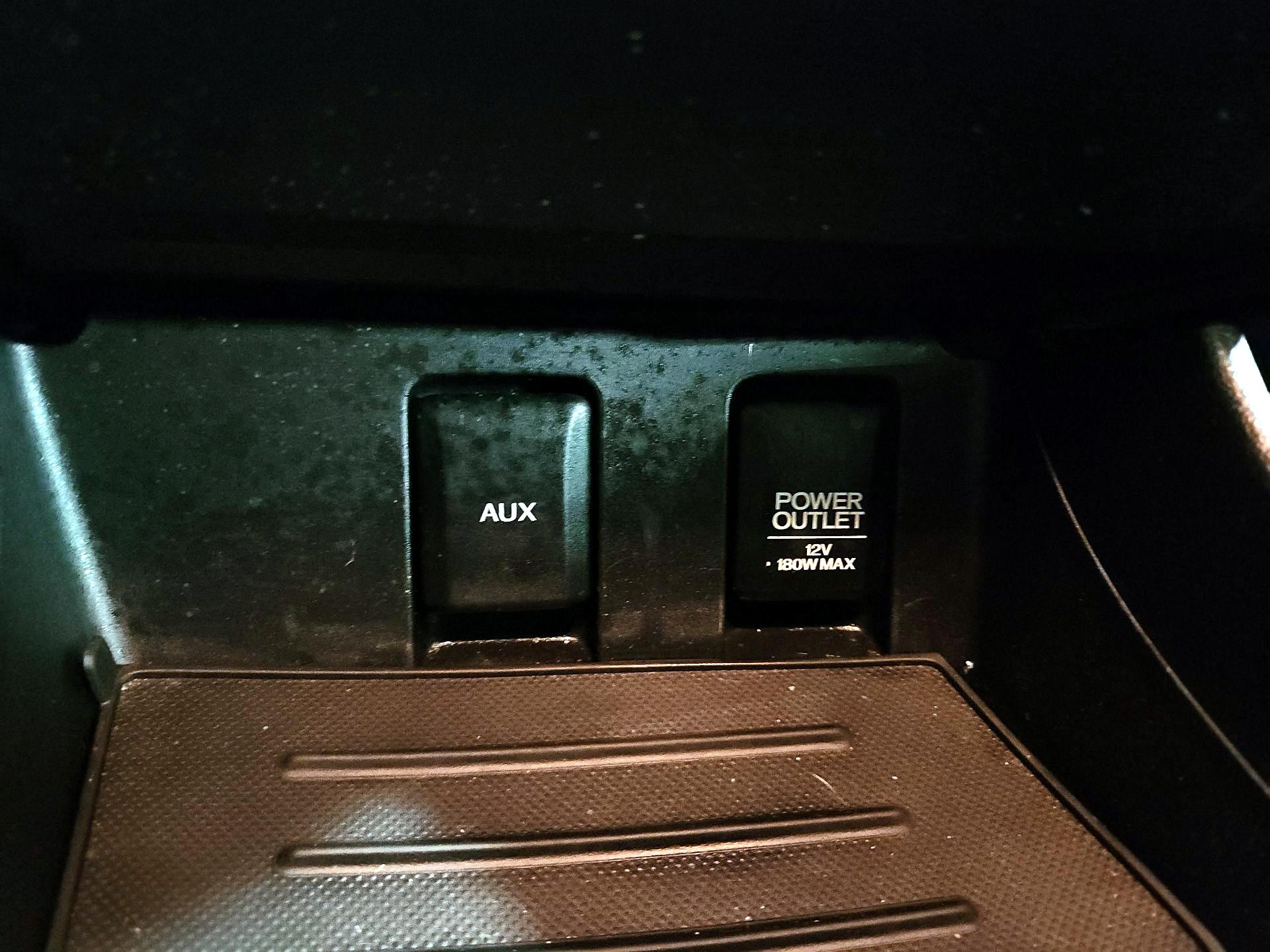 Thumbnail: 2014 Honda Civic - 18