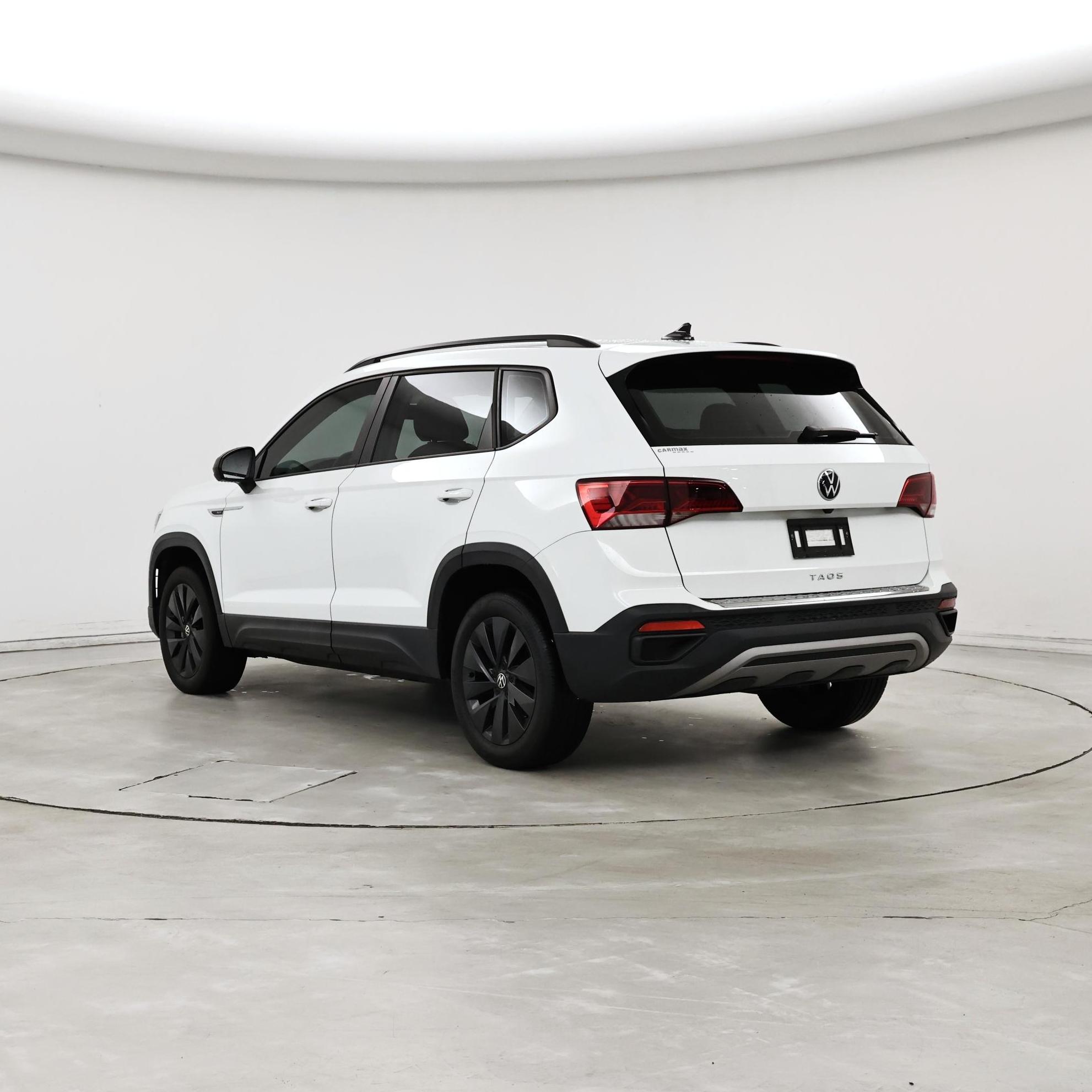 Thumbnail: 2022 Volkswagen Taos - 2