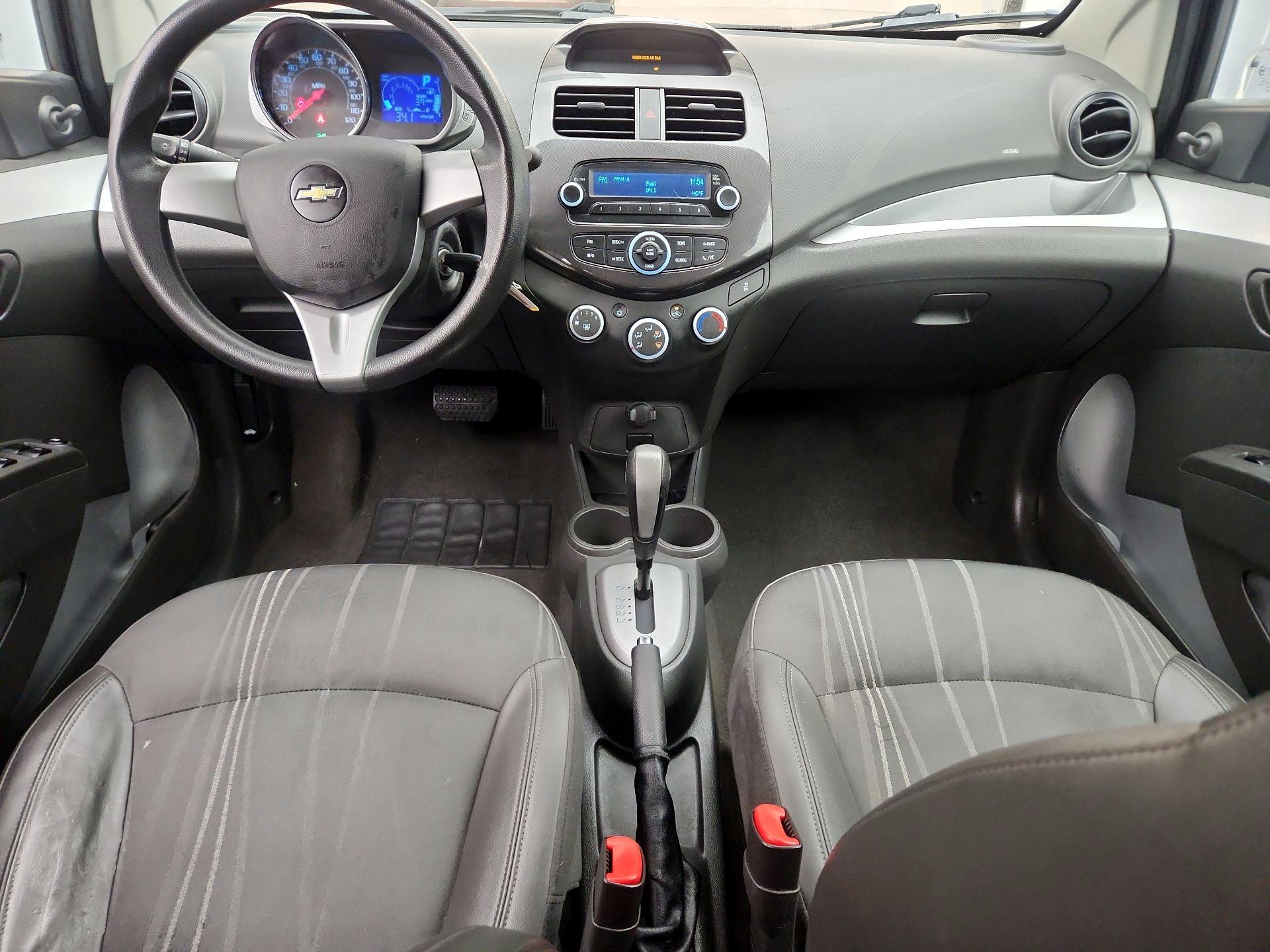 Thumbnail: 2014 Chevrolet Spark - 9