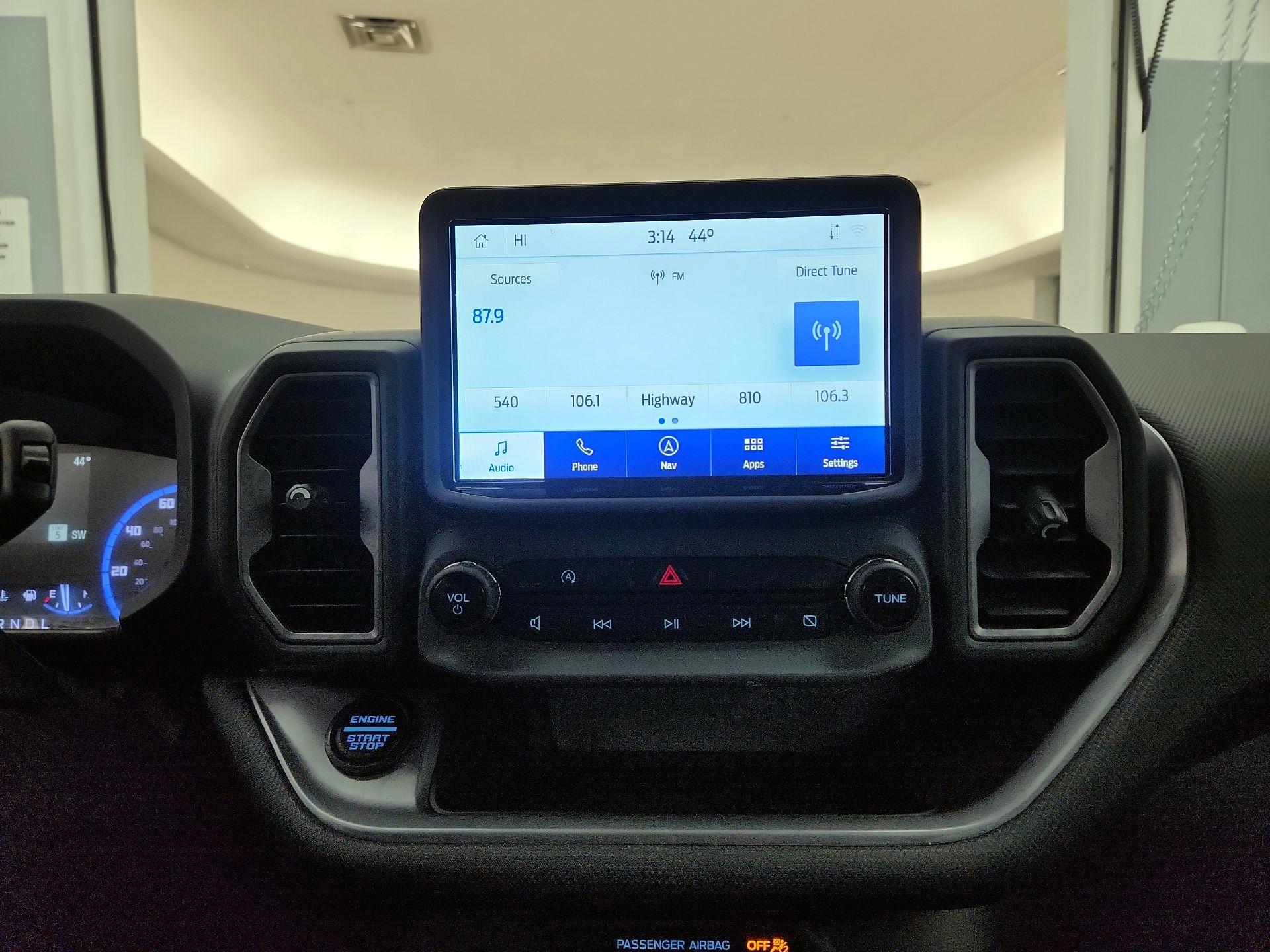 Thumbnail: 2022 Ford Bronco Sport - 16