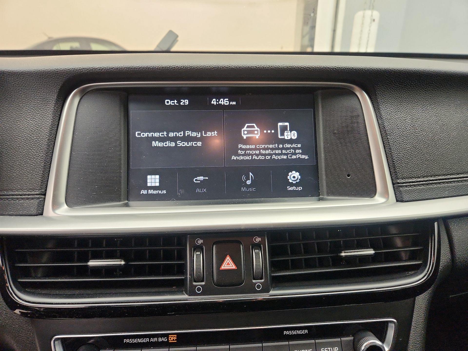 Thumbnail: 2020 Kia Optima - 15