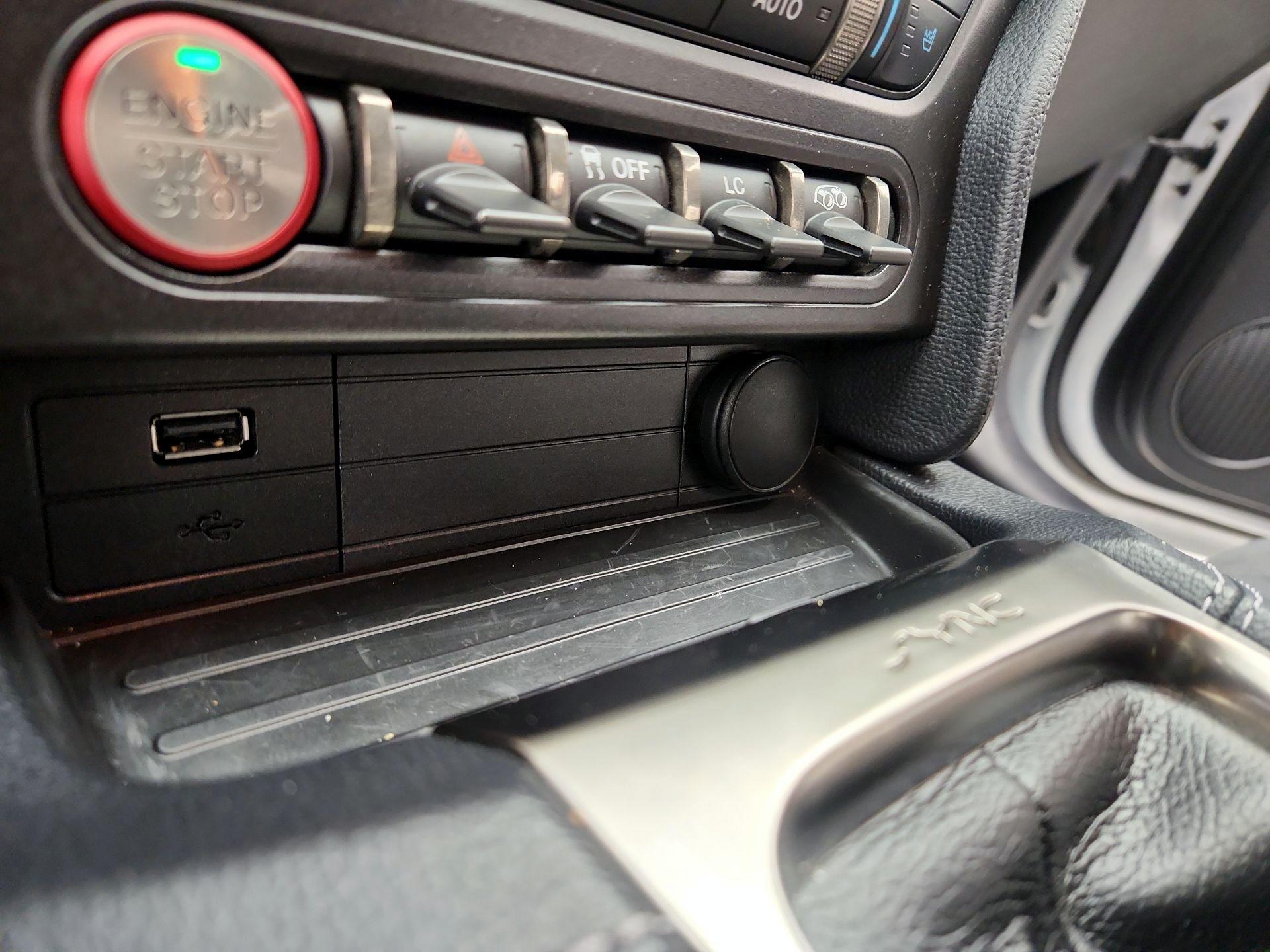 Thumbnail: 2019 Ford Mustang - 19