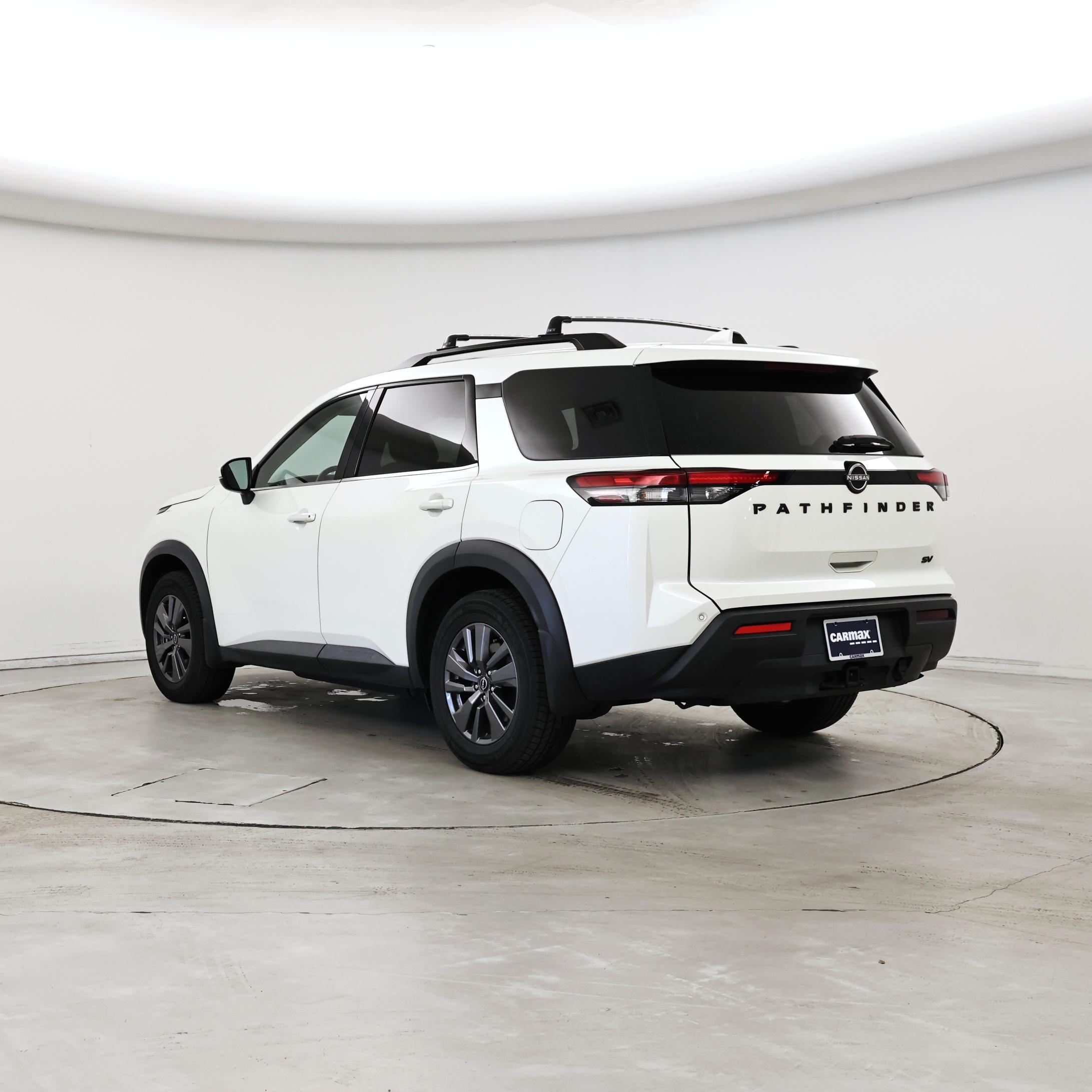 Thumbnail: 2022 Nissan Pathfinder - 2