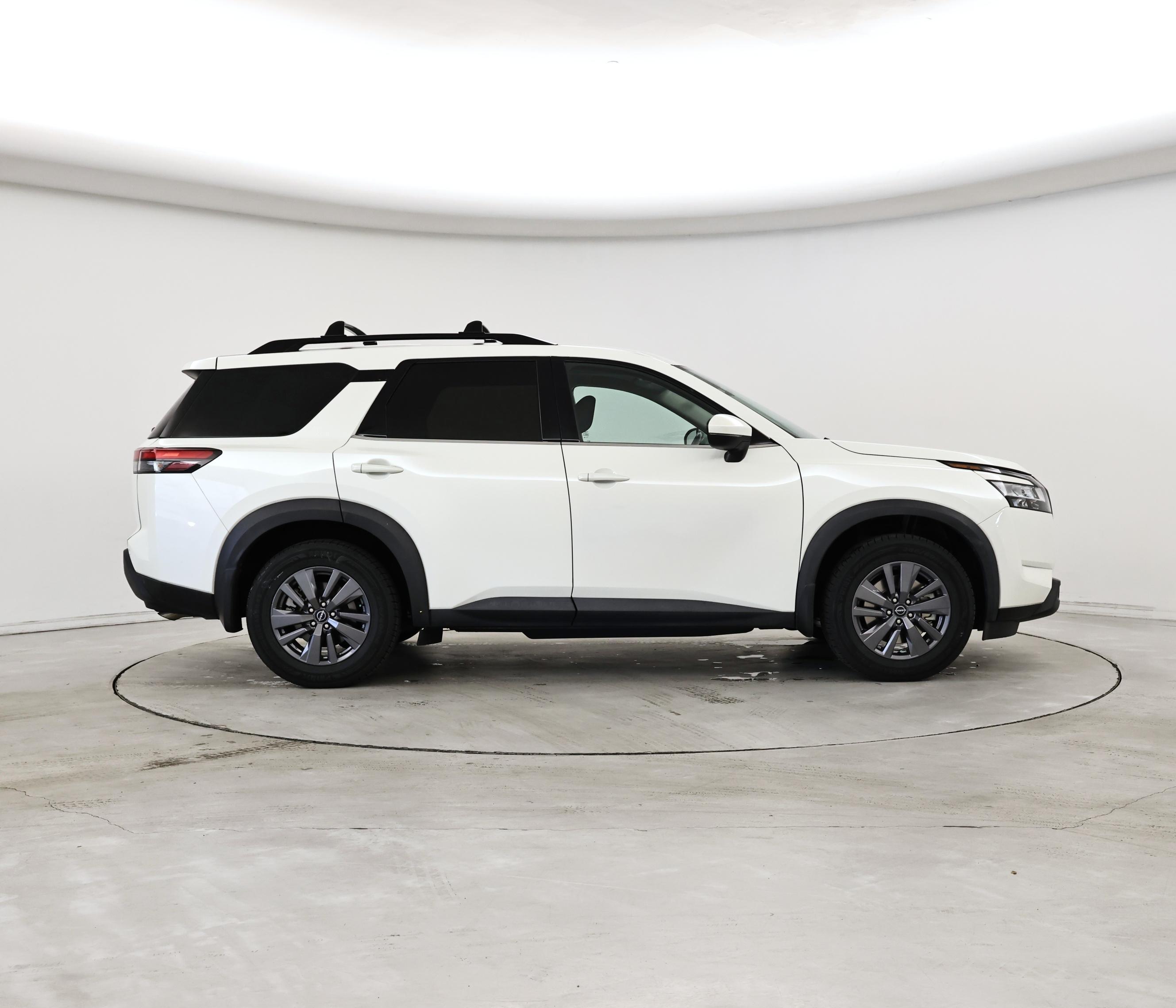 Thumbnail: 2022 Nissan Pathfinder - 7