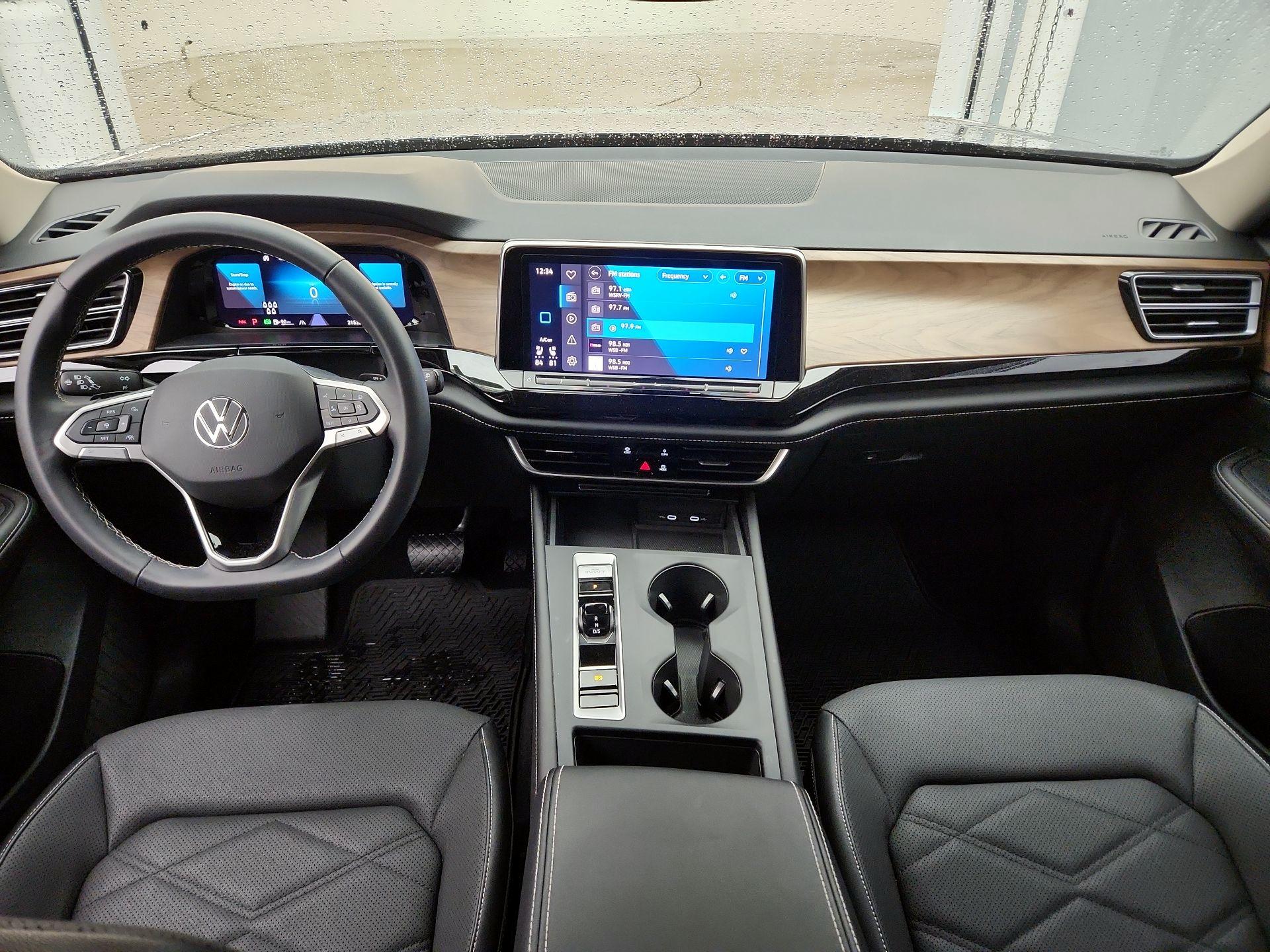 Thumbnail: 2024 Volkswagen Atlas - 9