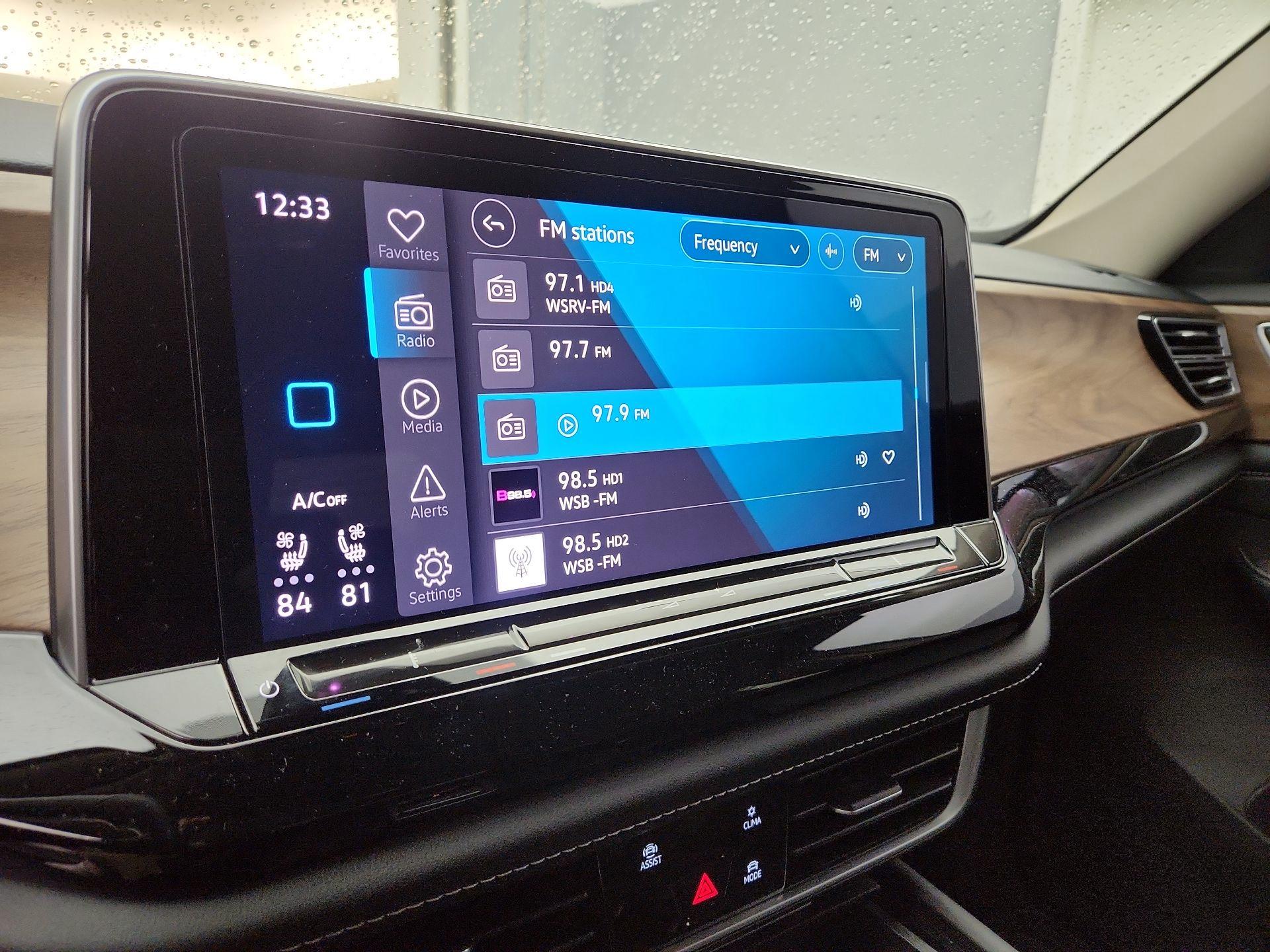 Thumbnail: 2024 Volkswagen Atlas - 15