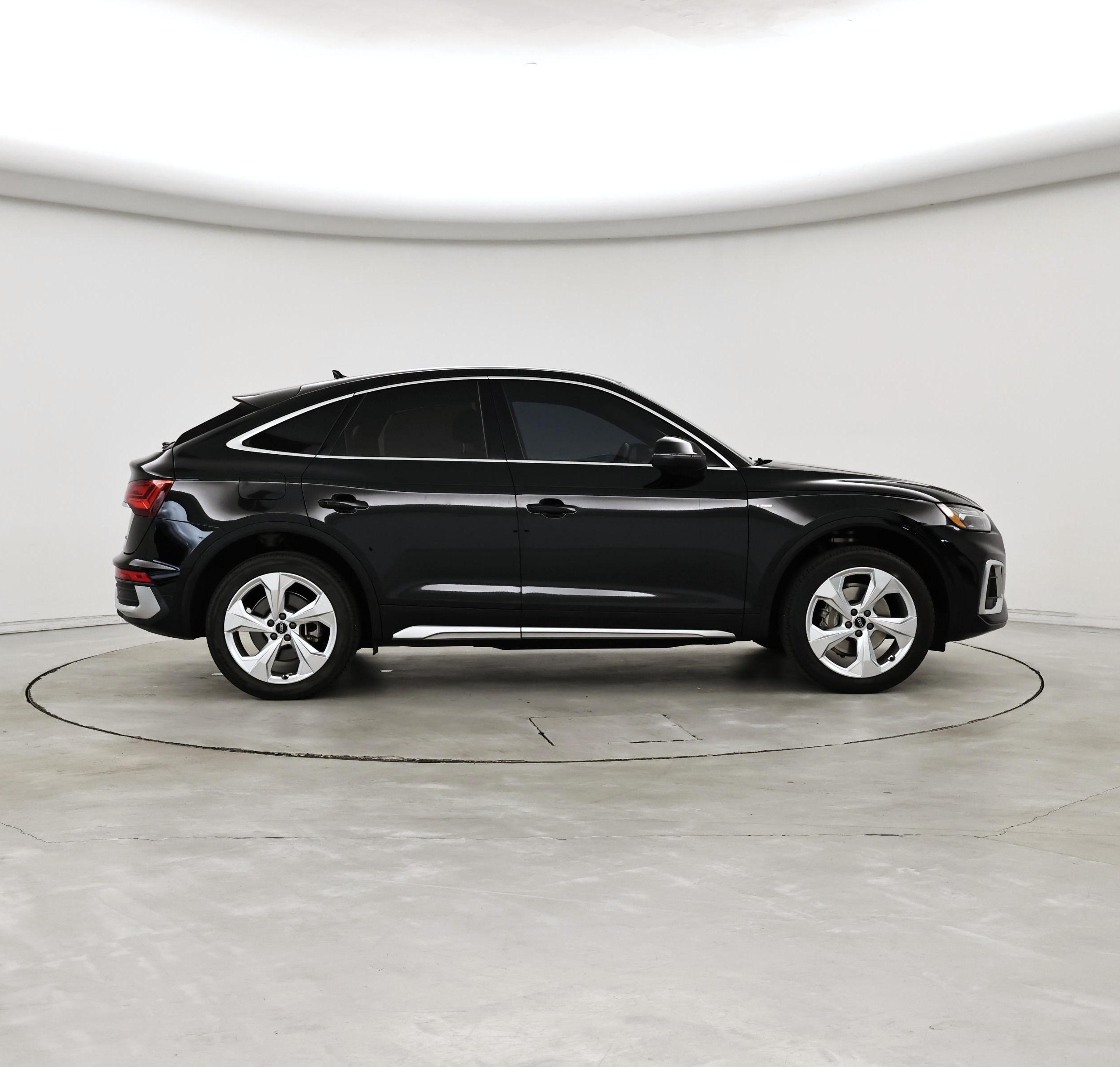 Thumbnail: 2022 Audi Q5 - 7