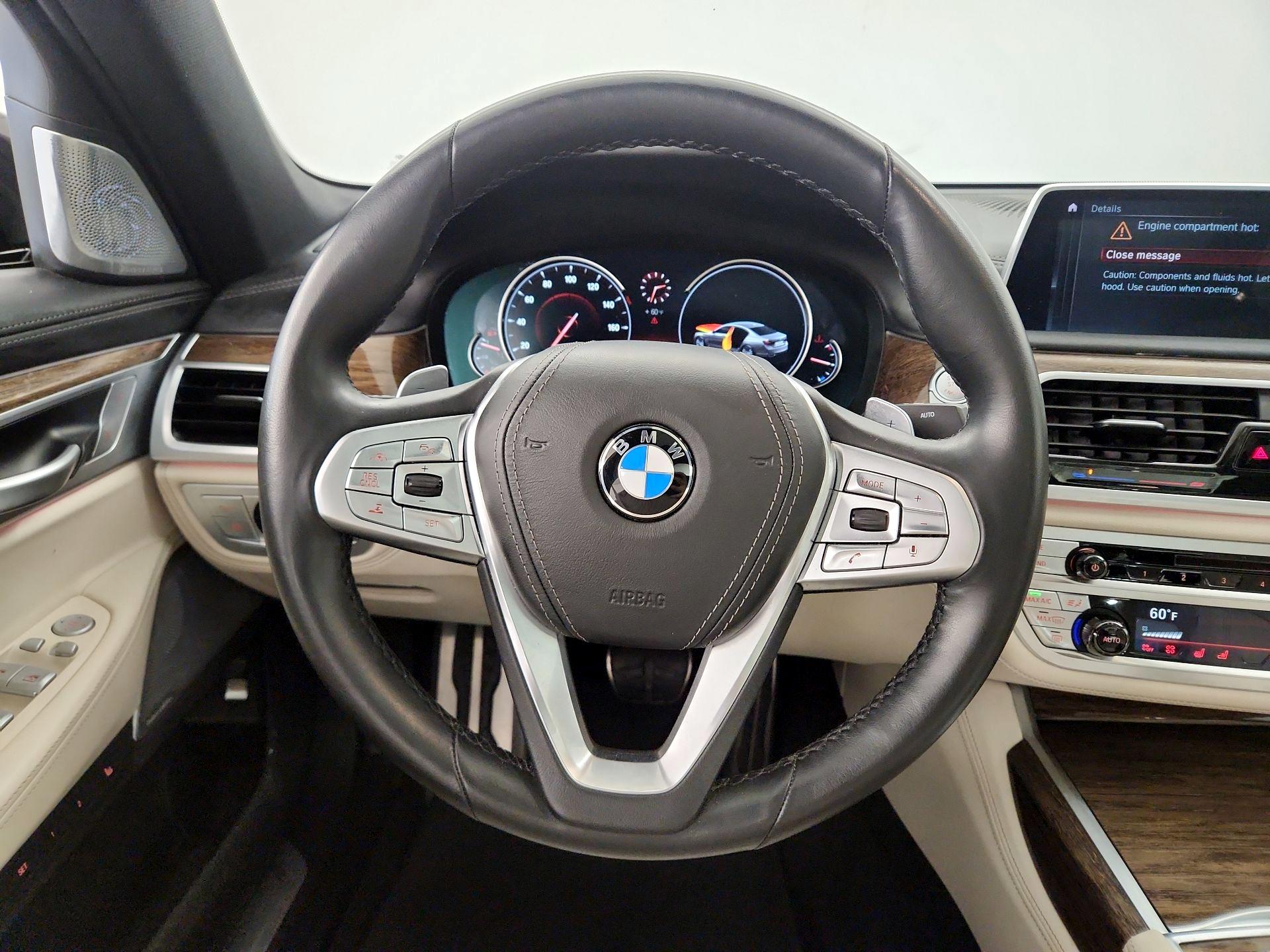 Thumbnail: 2019 BMW 7 Series - 10