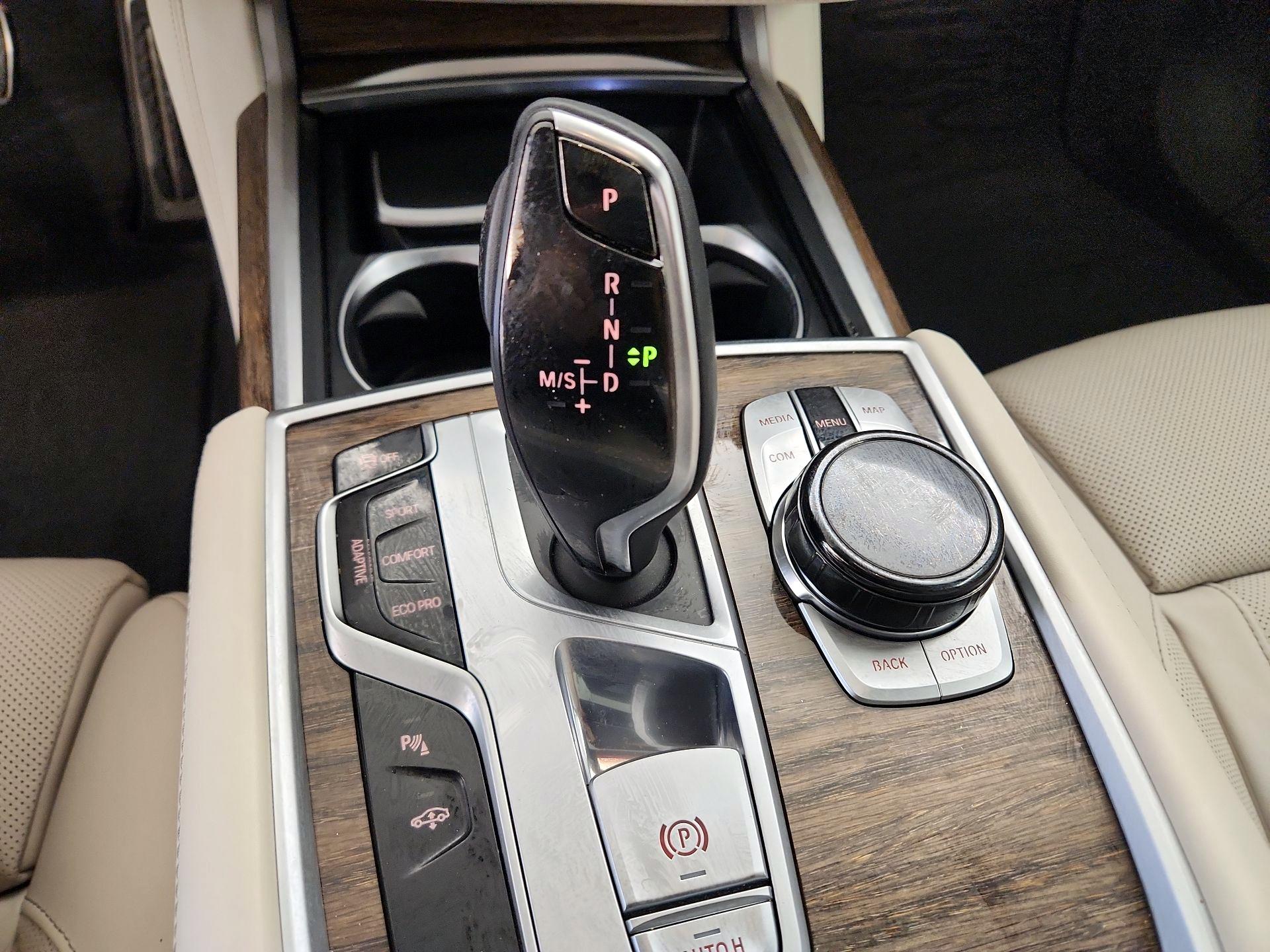 Thumbnail: 2019 BMW 7 Series - 18