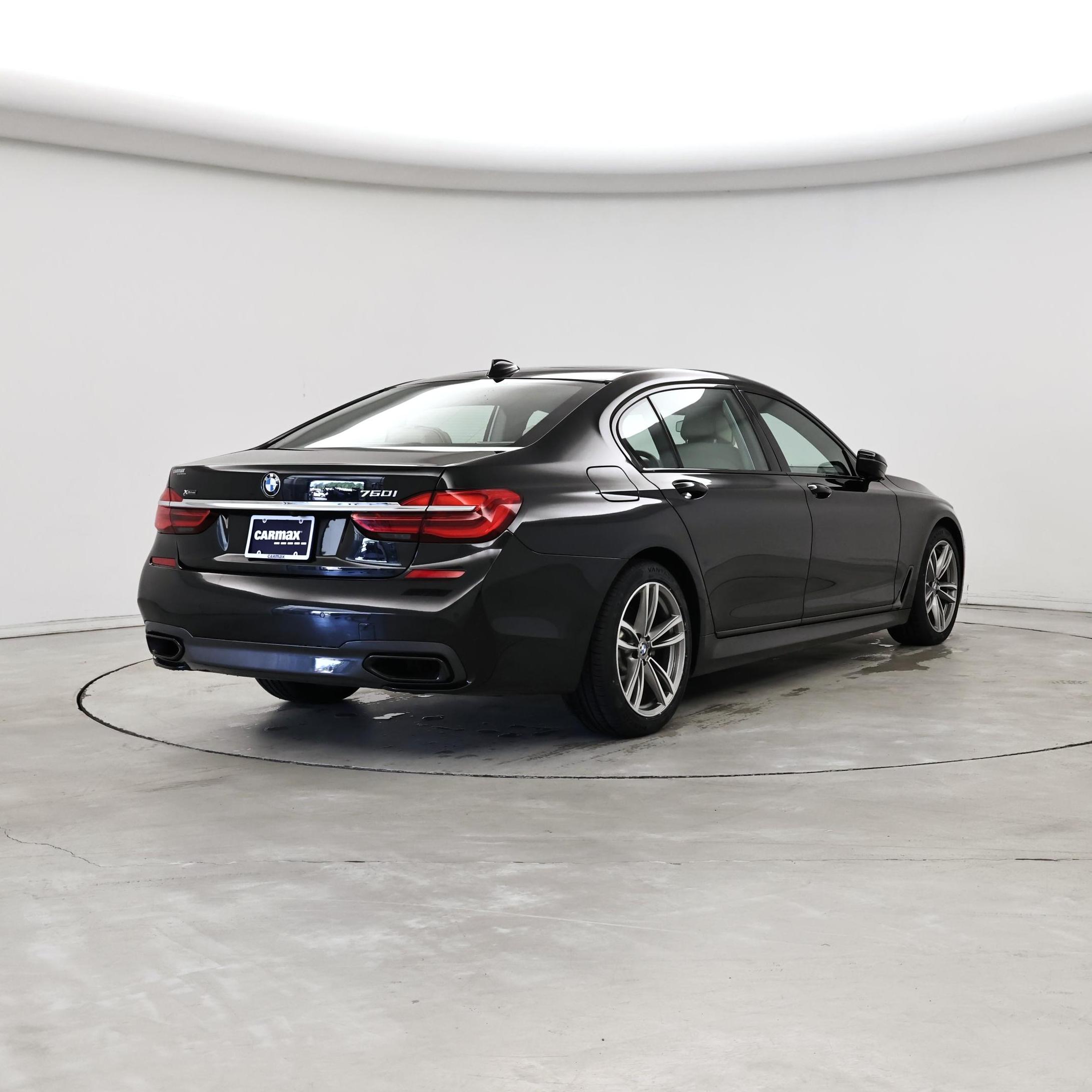 Thumbnail: 2019 BMW 7 Series - 8