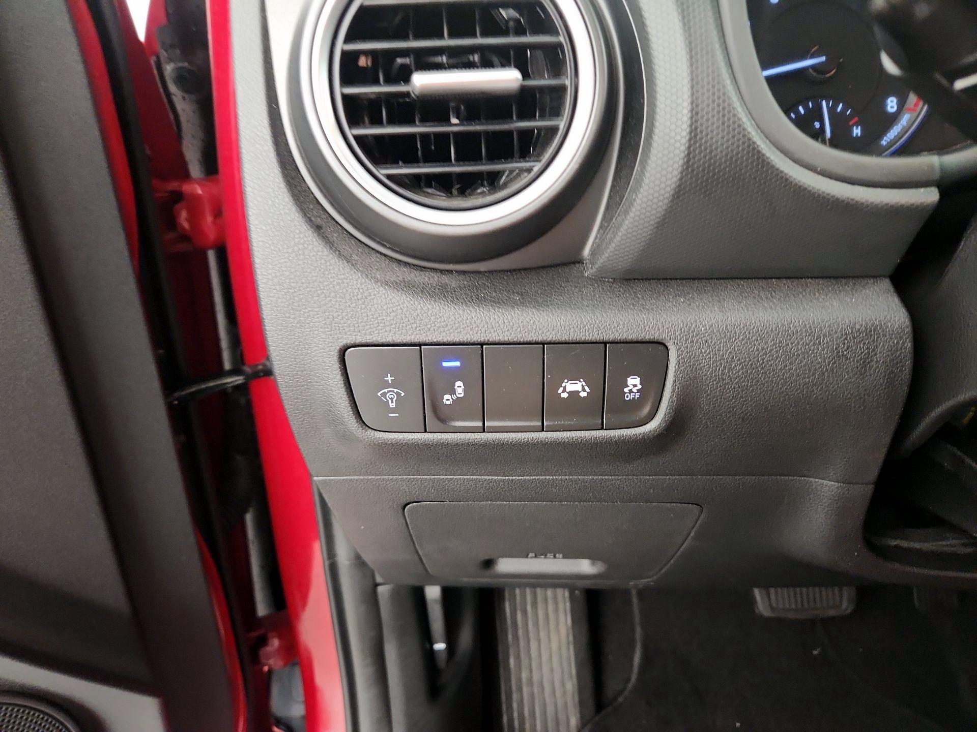 Thumbnail: 2021 Hyundai Kona - 13