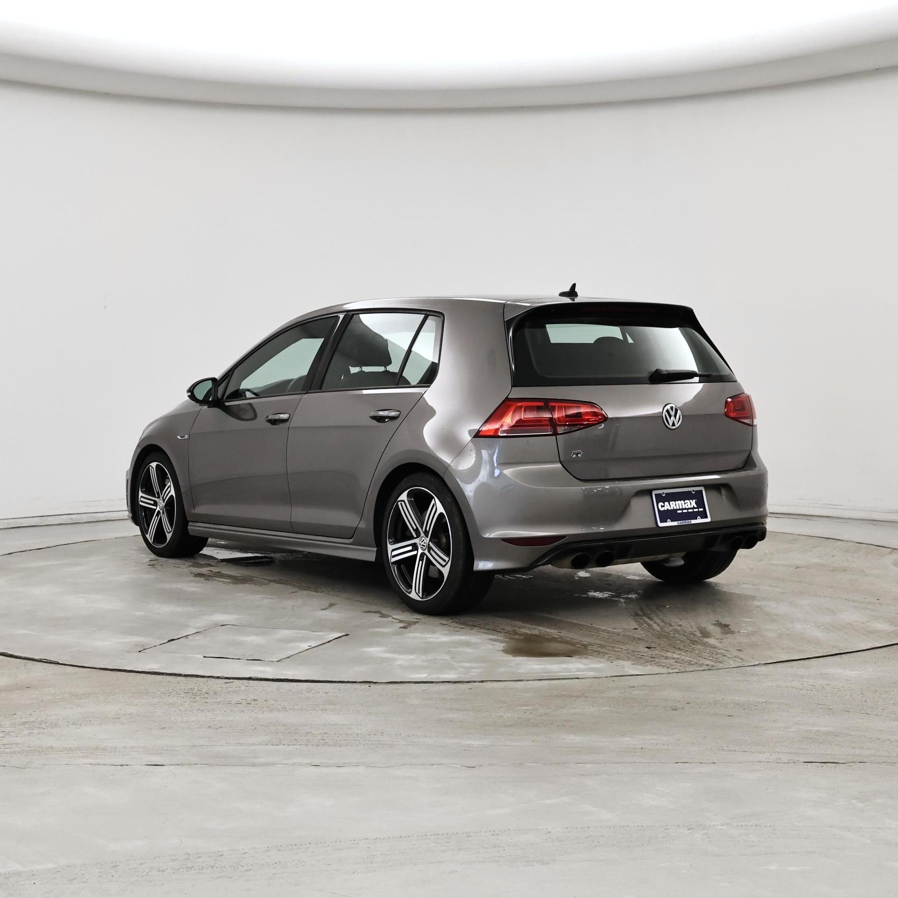 Thumbnail: 2016 Volkswagen Golf - 2