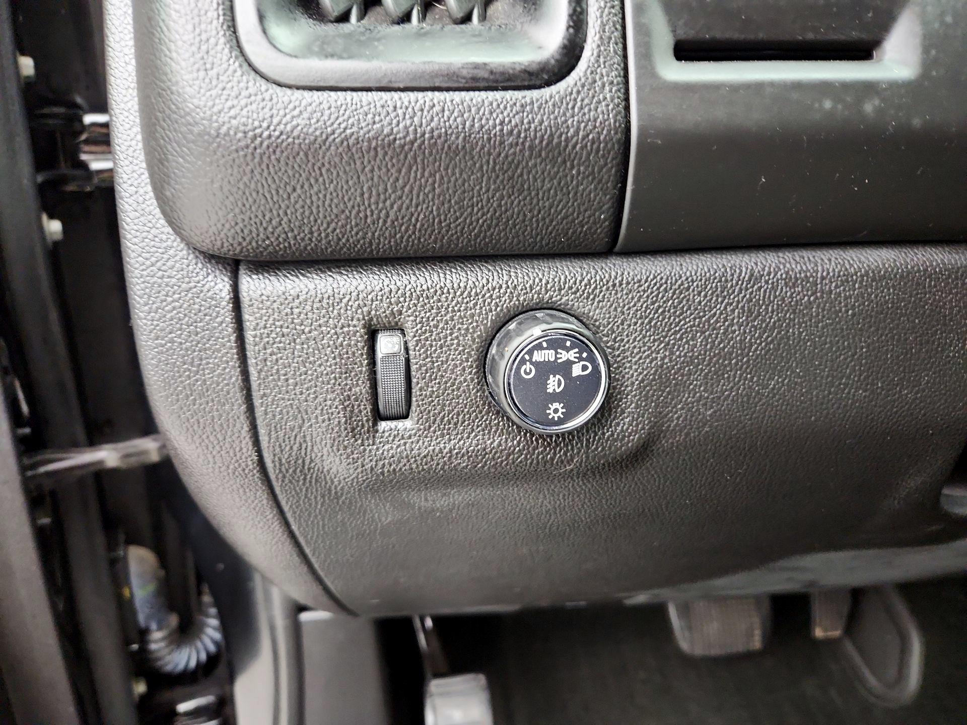 Thumbnail: 2017 Chevrolet Colorado - 13