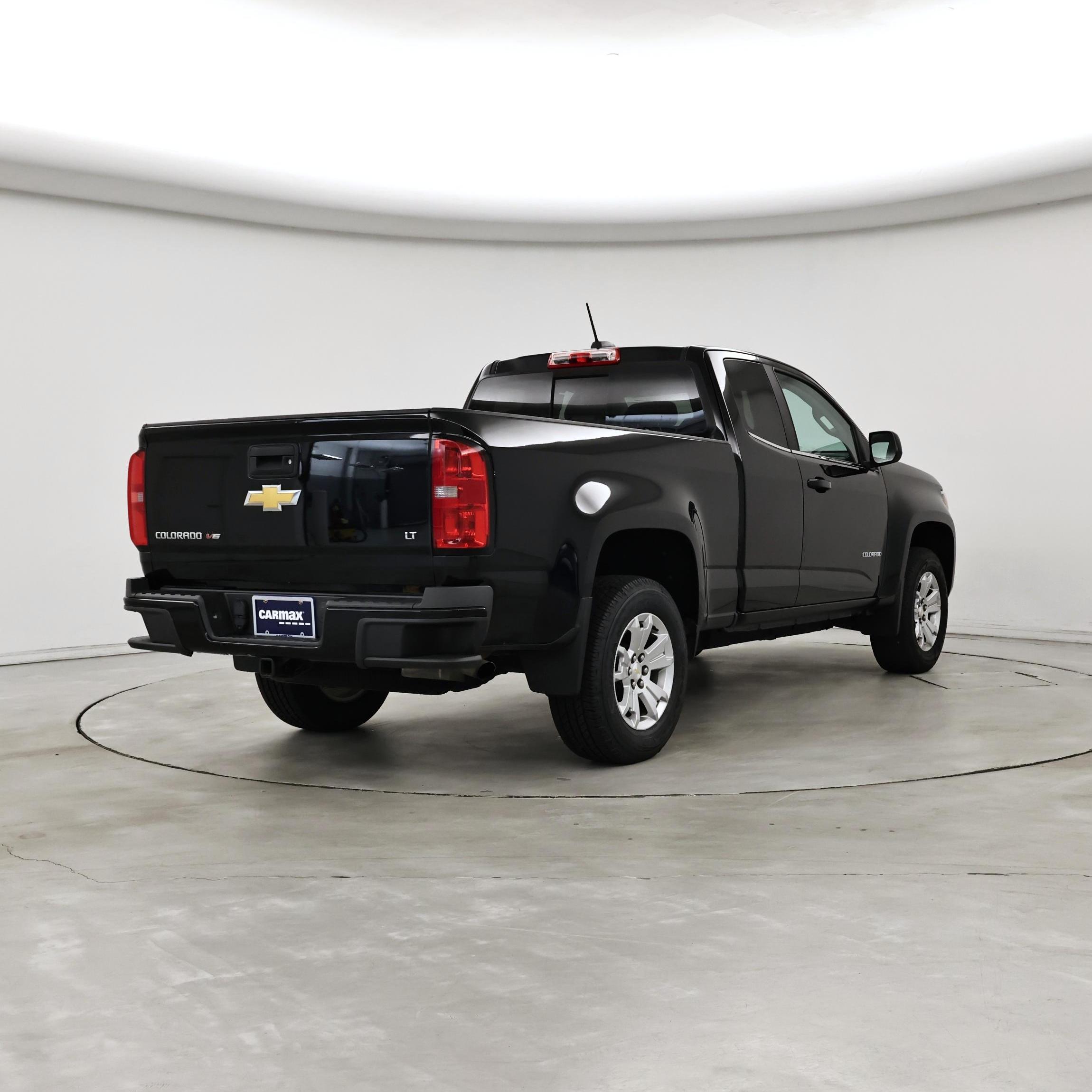 Thumbnail: 2017 Chevrolet Colorado - 8