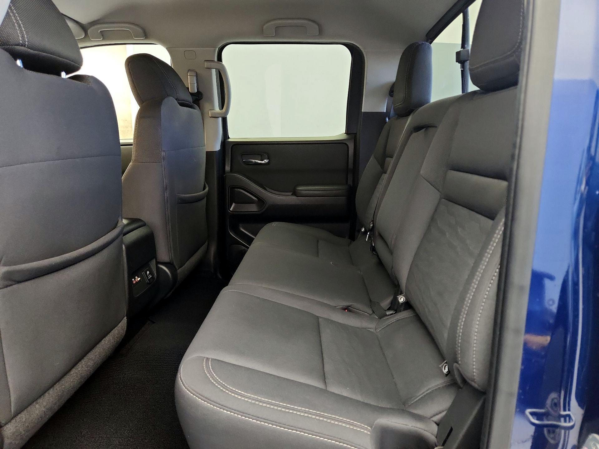 Thumbnail: 2022 Nissan Frontier - 19