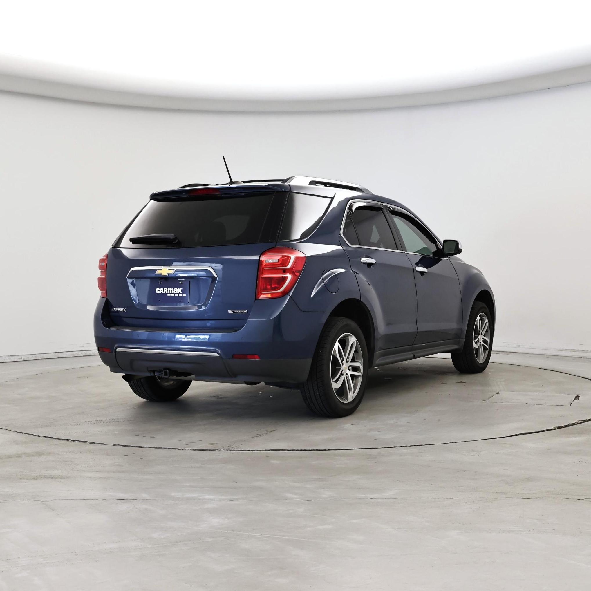 Thumbnail: 2017 Chevrolet Equinox - 8