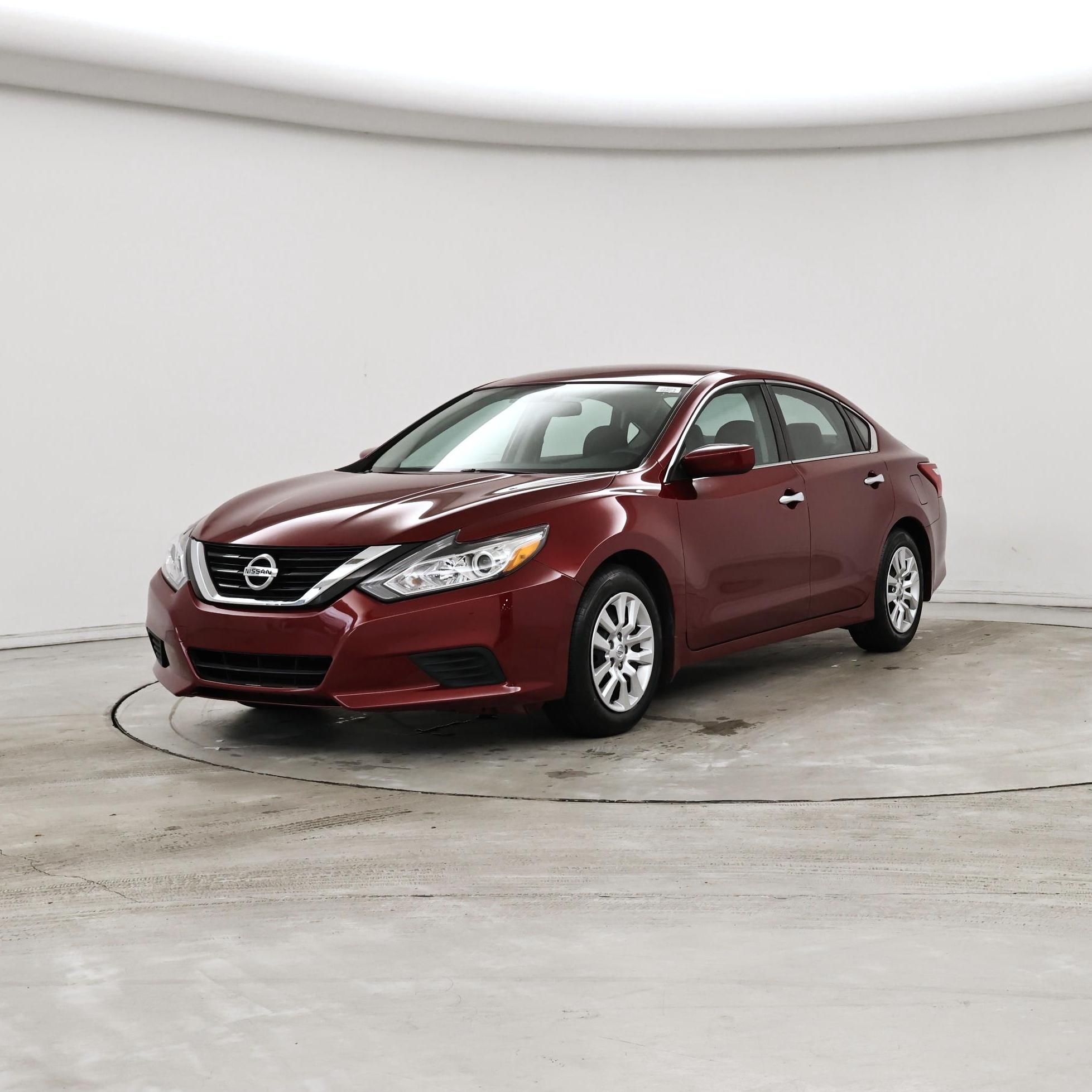 Thumbnail: 2017 Nissan Altima - 4