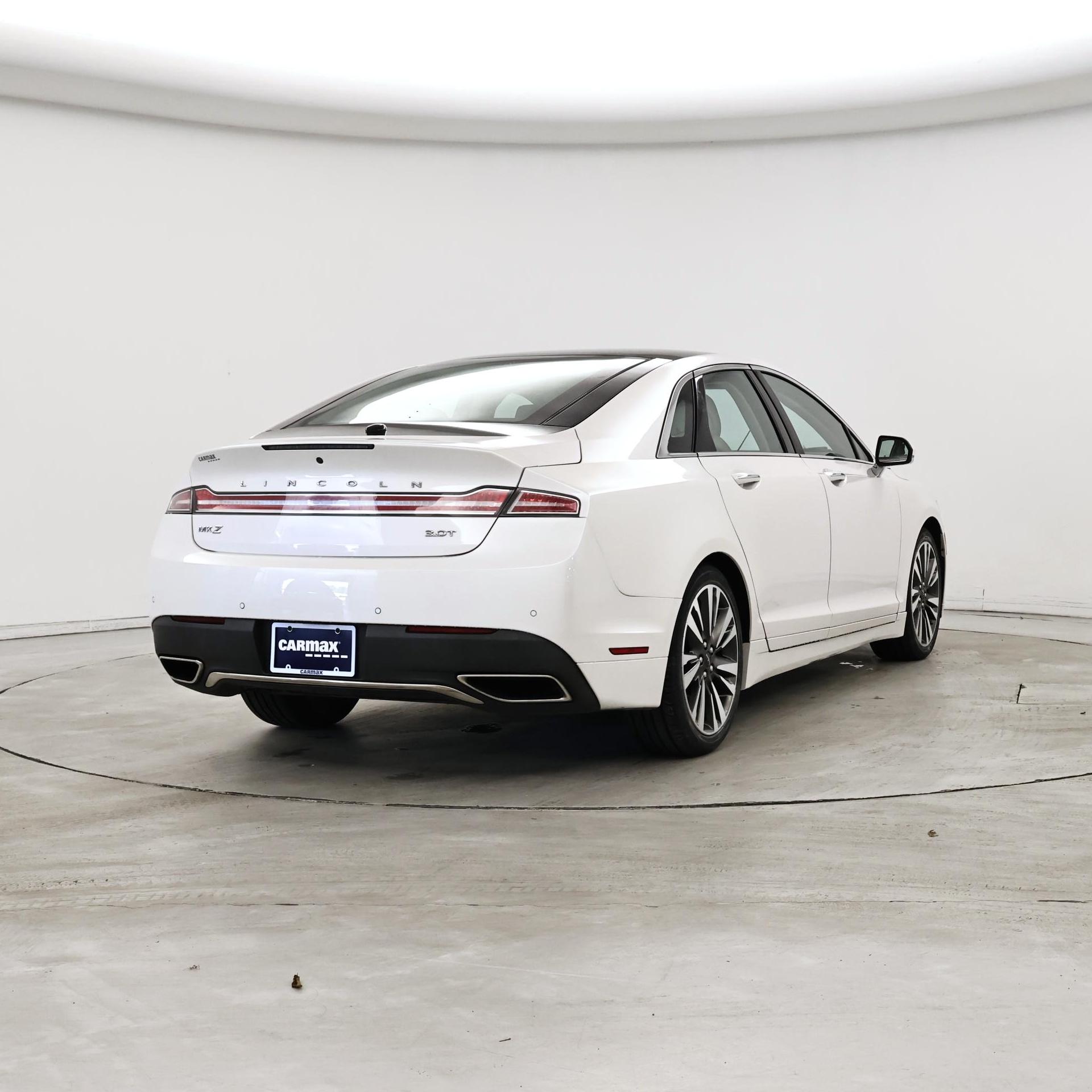 Thumbnail: 2017 Lincoln MKZ - 8