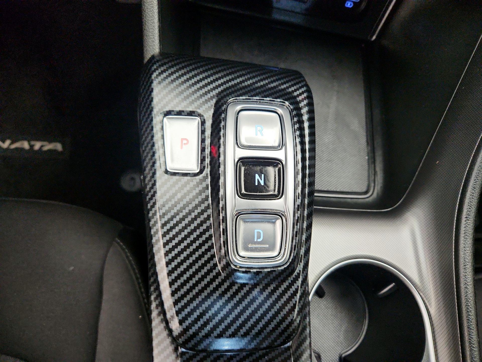 Thumbnail: 2022 Hyundai Sonata - 17