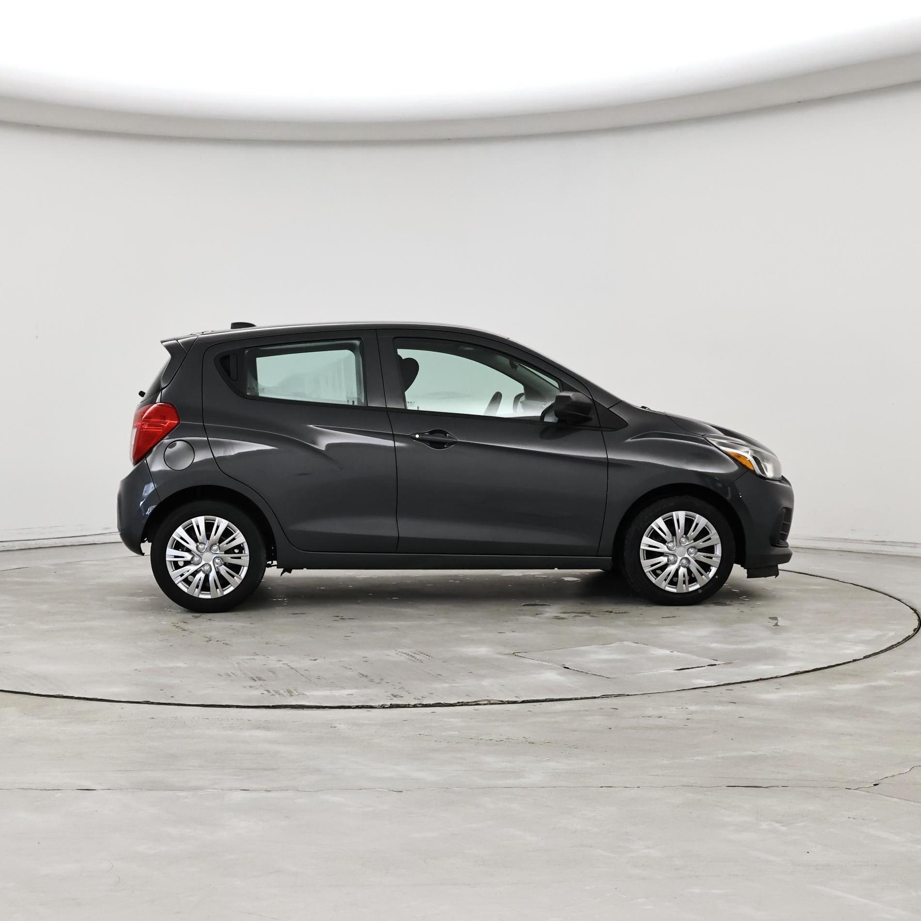 Thumbnail: 2017 Chevrolet Spark - 7