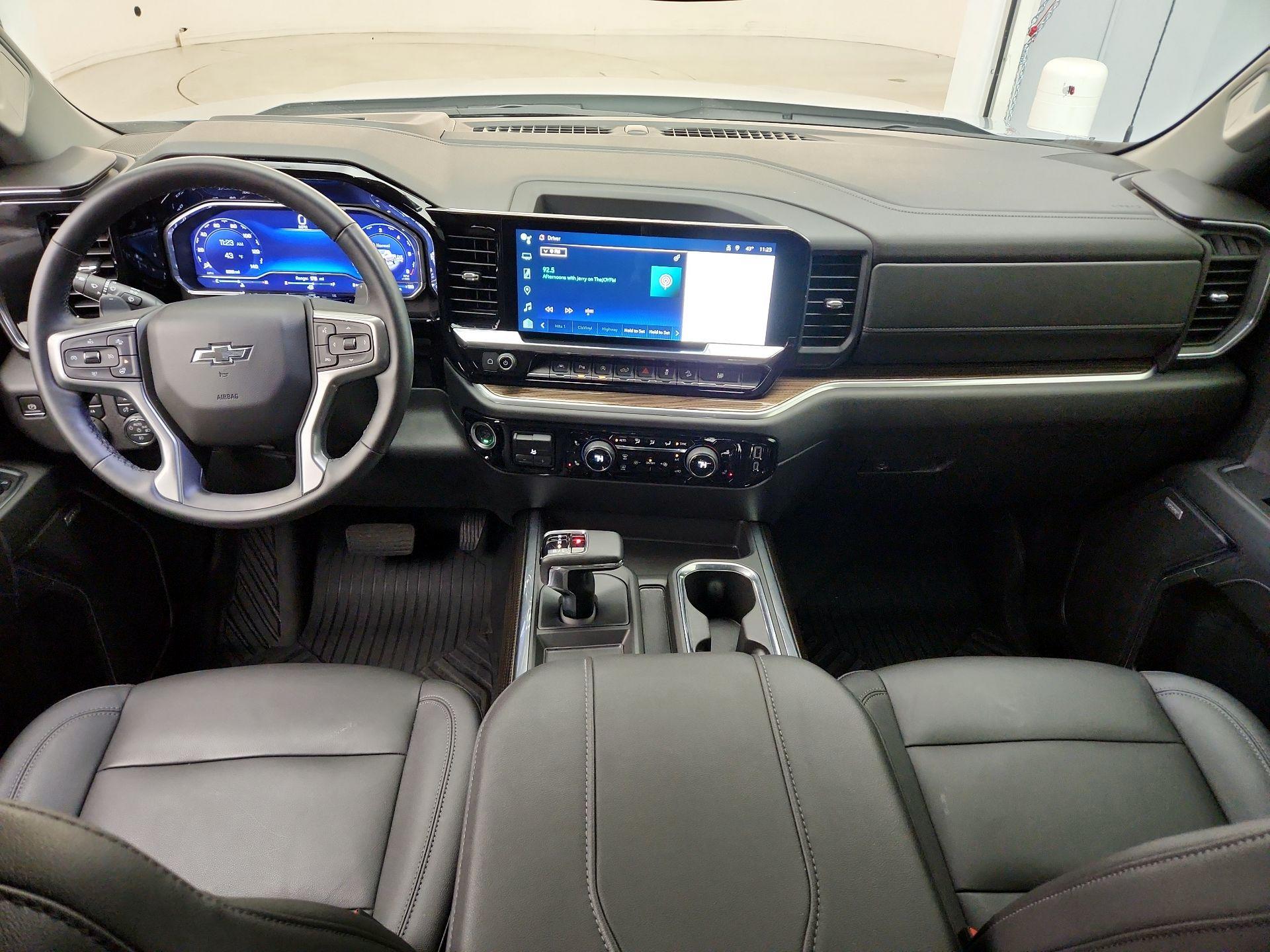 Thumbnail: 2024 Chevrolet Silverado 1500 - 9