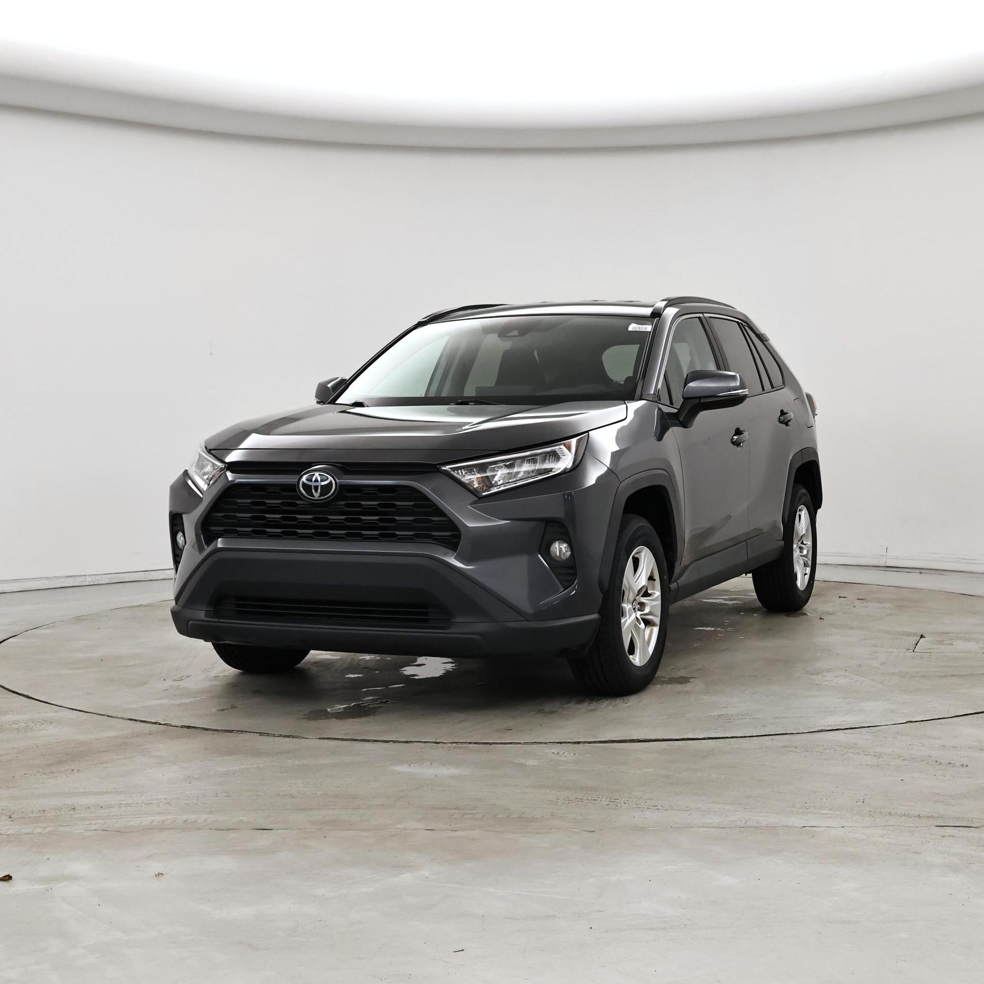 Thumbnail: 2021 Toyota RAV4 - 4