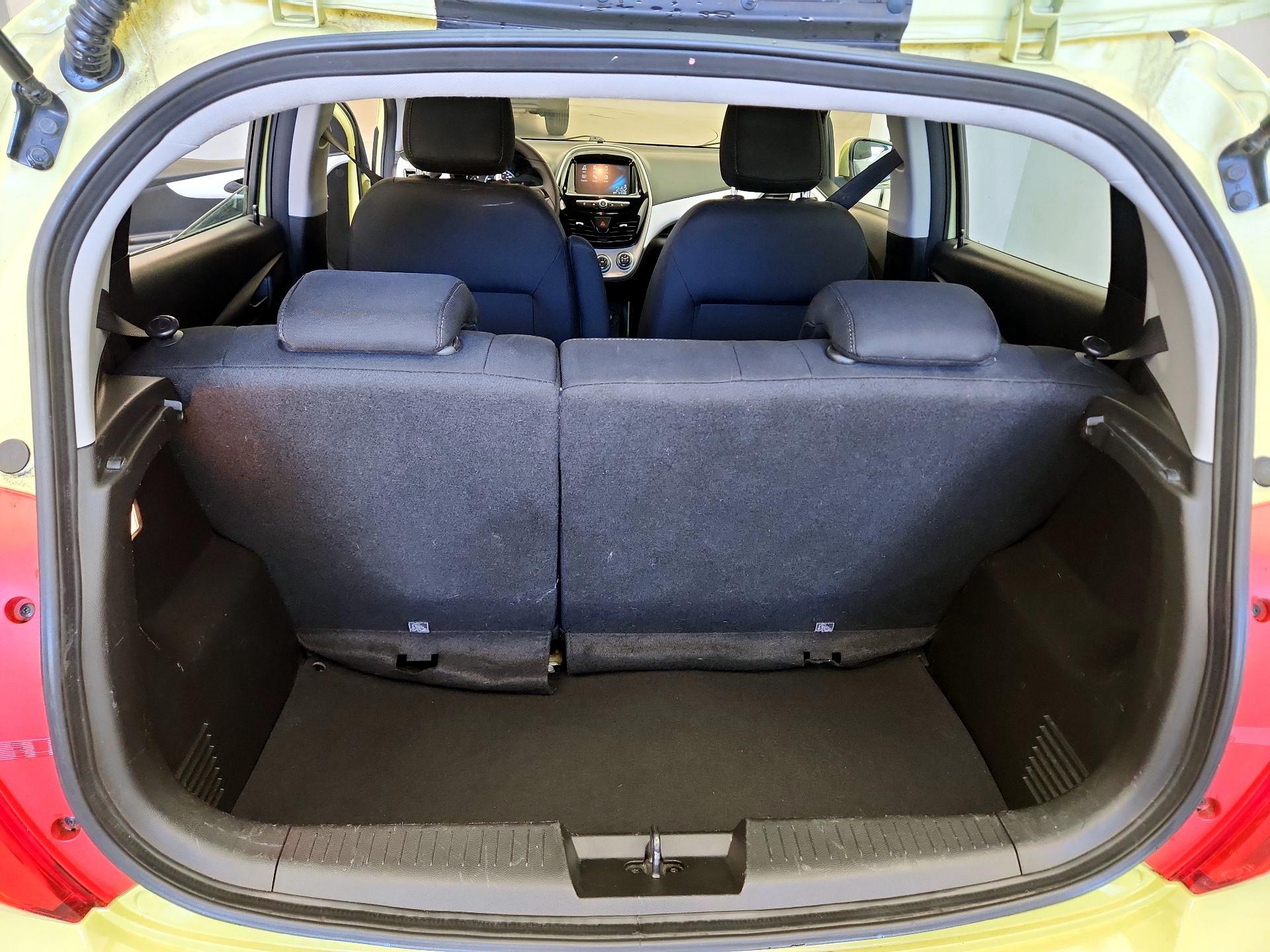 Thumbnail: 2017 Chevrolet Spark - 20