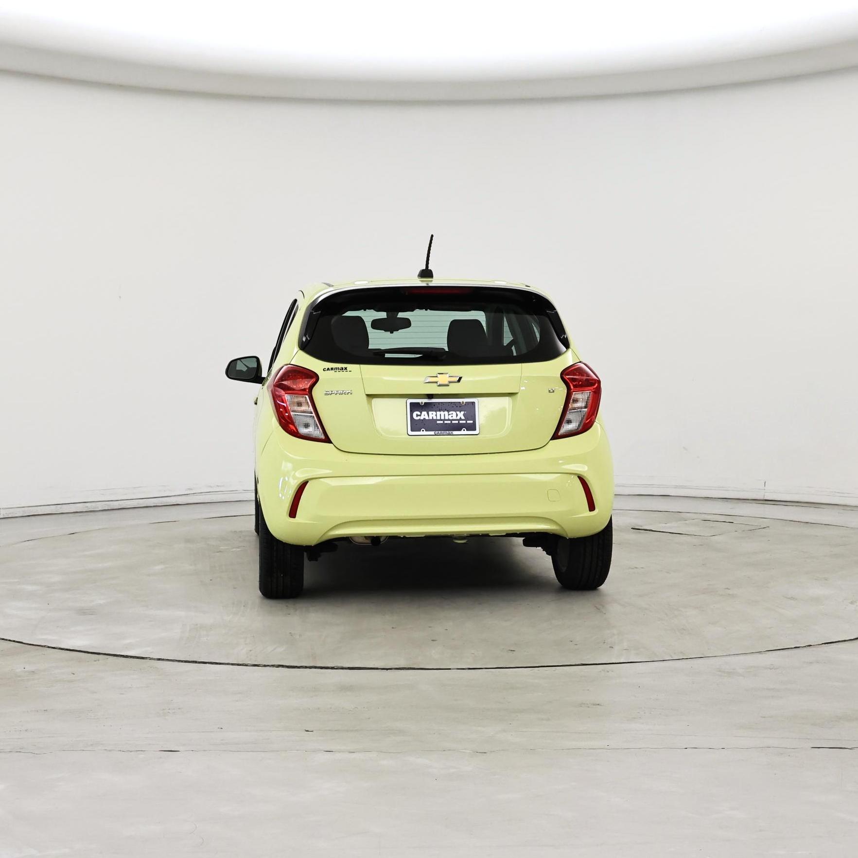 Thumbnail: 2017 Chevrolet Spark - 6