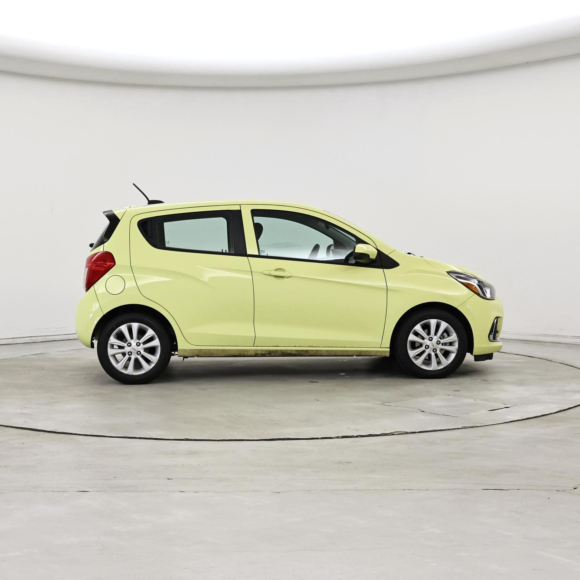 Thumbnail: 2017 Chevrolet Spark - 7