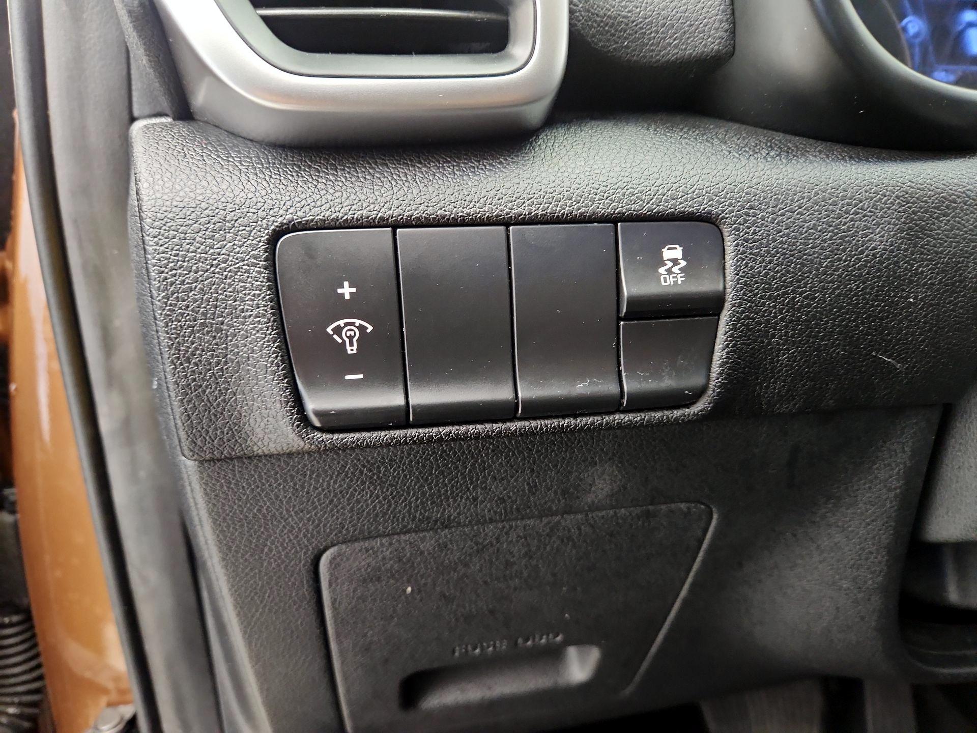 Thumbnail: 2018 Kia Sportage - 13