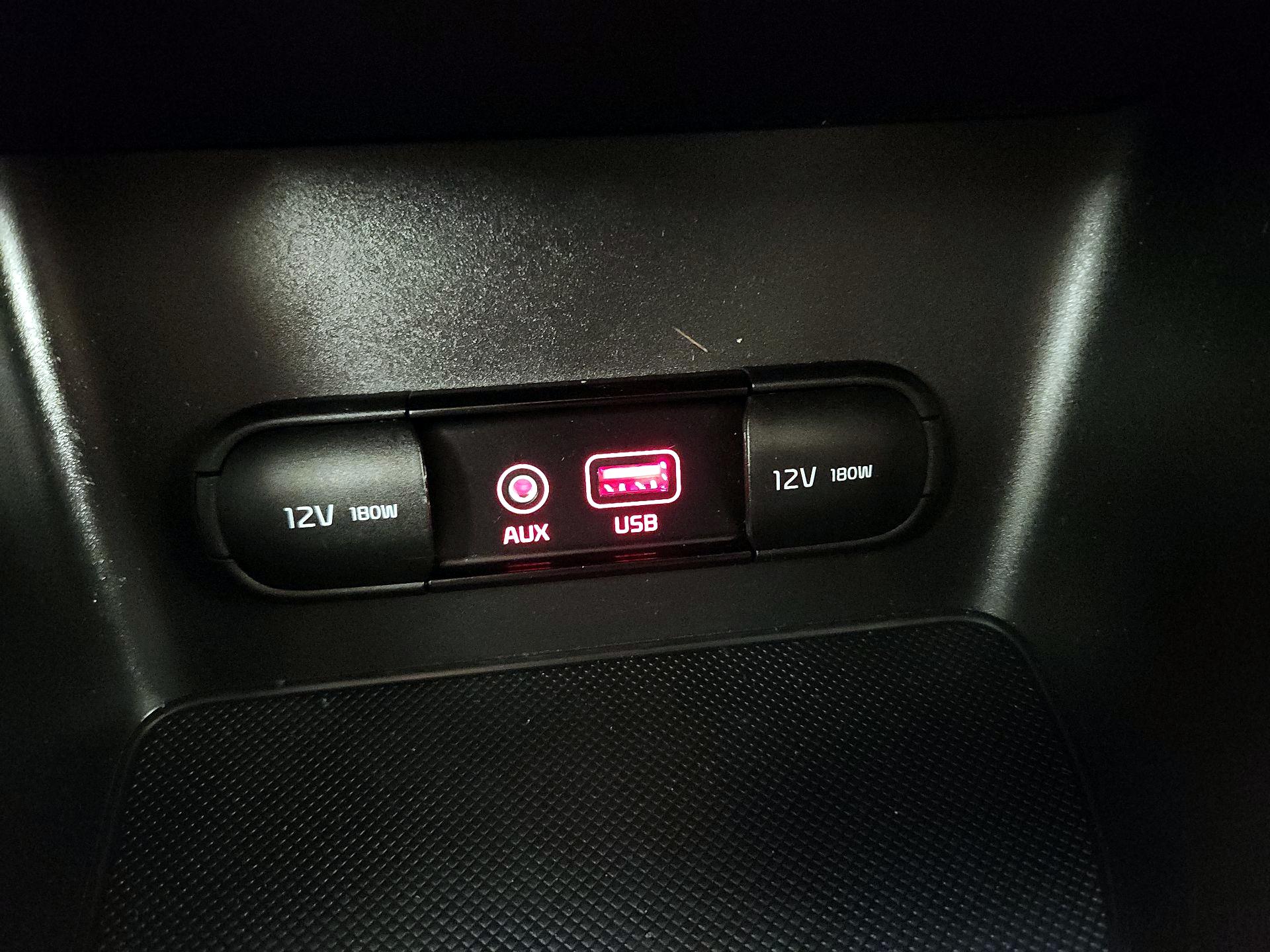 Thumbnail: 2018 Kia Sportage - 18