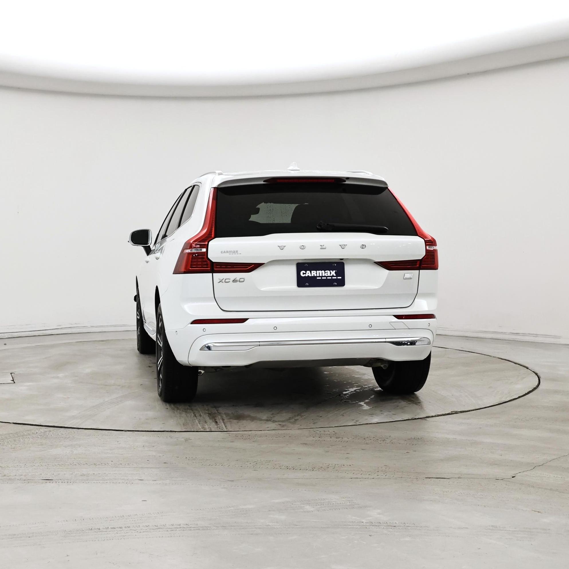 Thumbnail: 2022 Volvo XC60 - 6