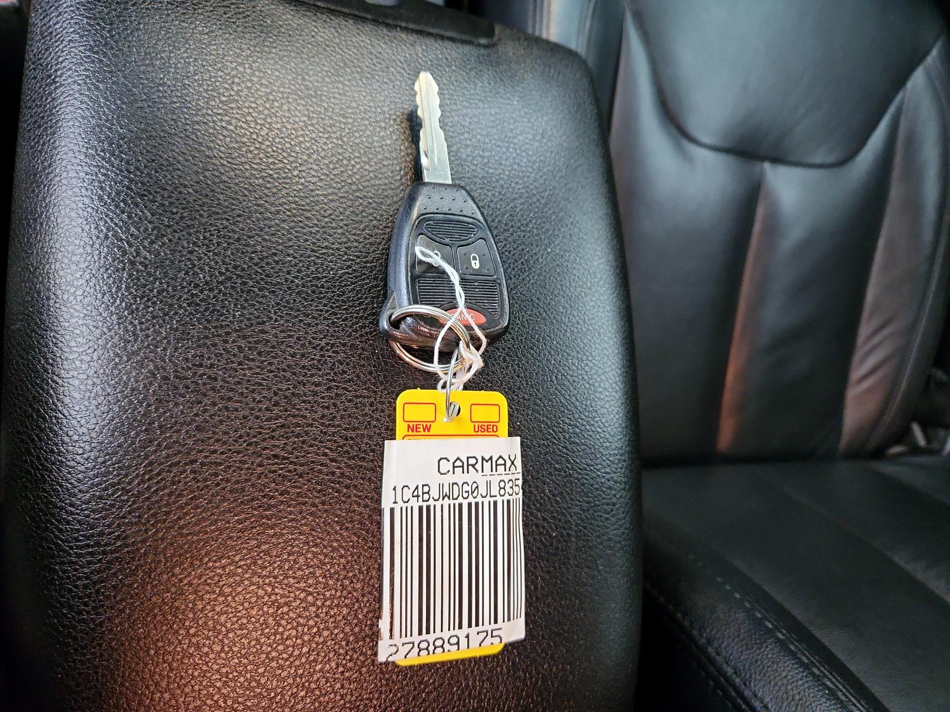 Thumbnail: 2018 Jeep Wrangler - 20