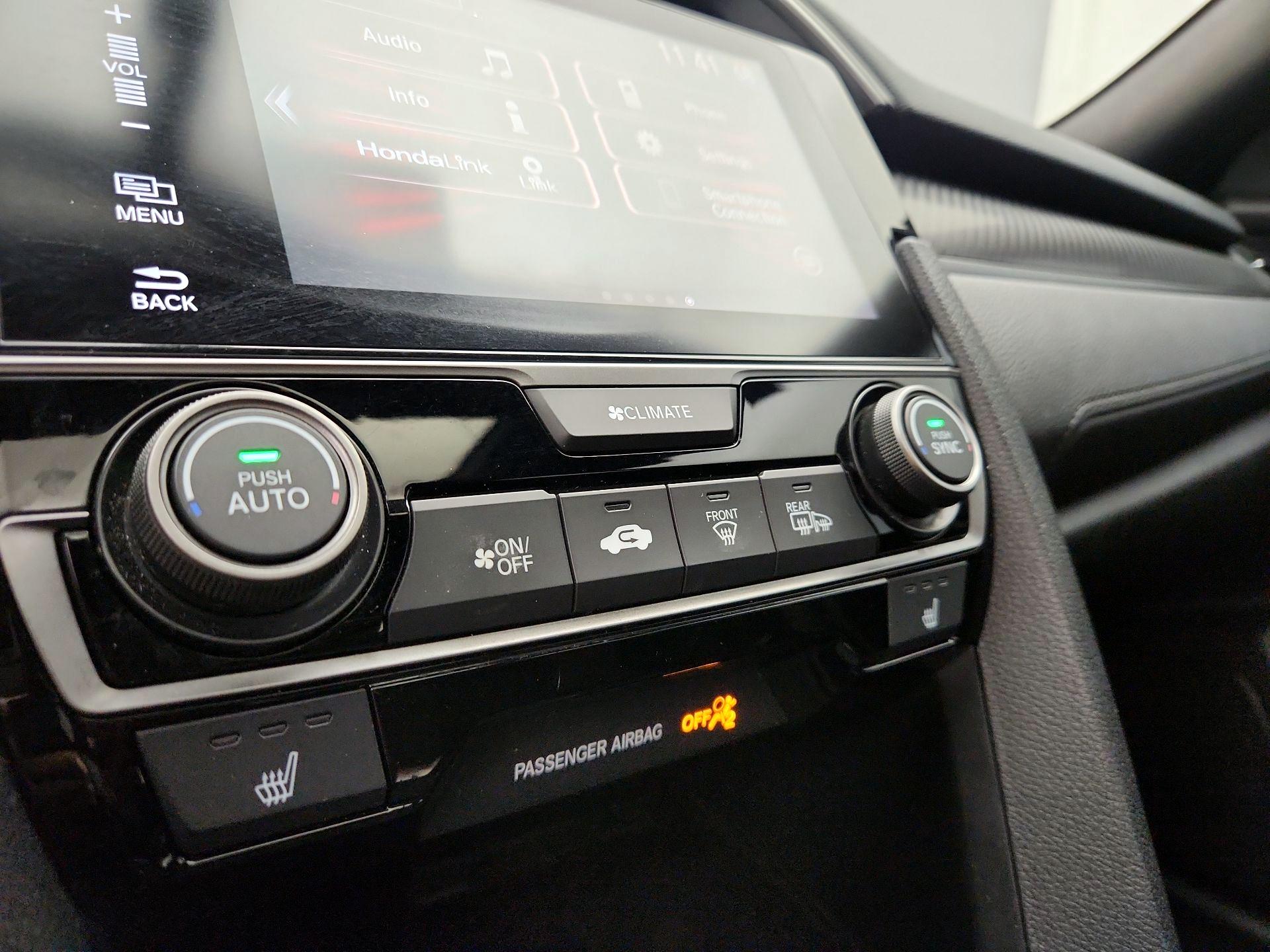 Thumbnail: 2018 Honda Civic - 16