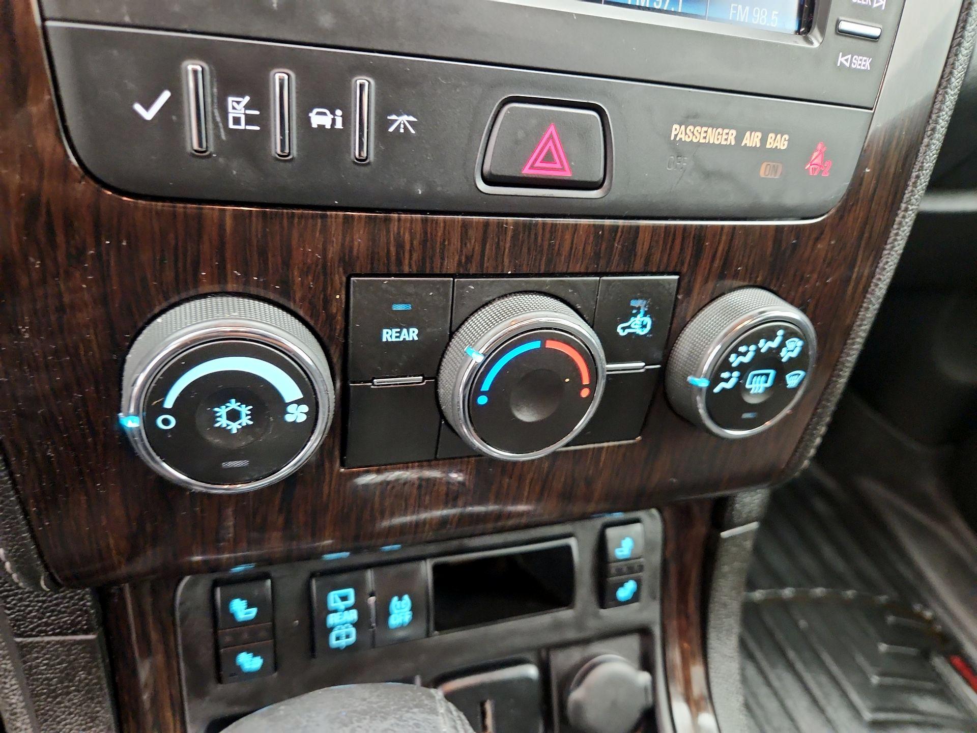 Thumbnail: 2017 Chevrolet Traverse - 16