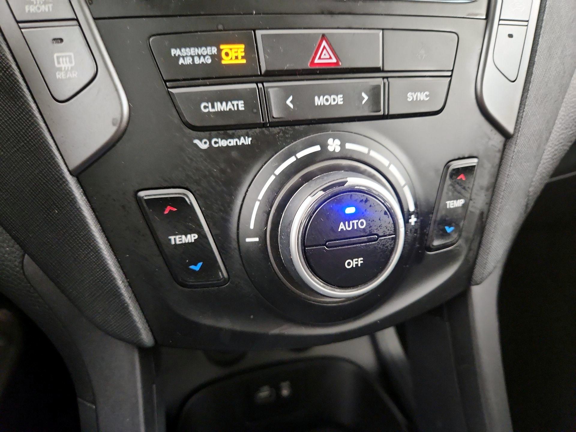 Thumbnail: 2017 Hyundai Santa Fe - 17