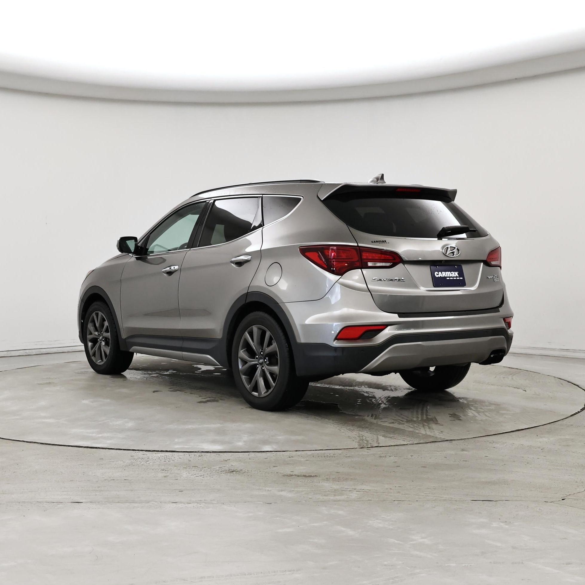 Thumbnail: 2017 Hyundai Santa Fe - 2