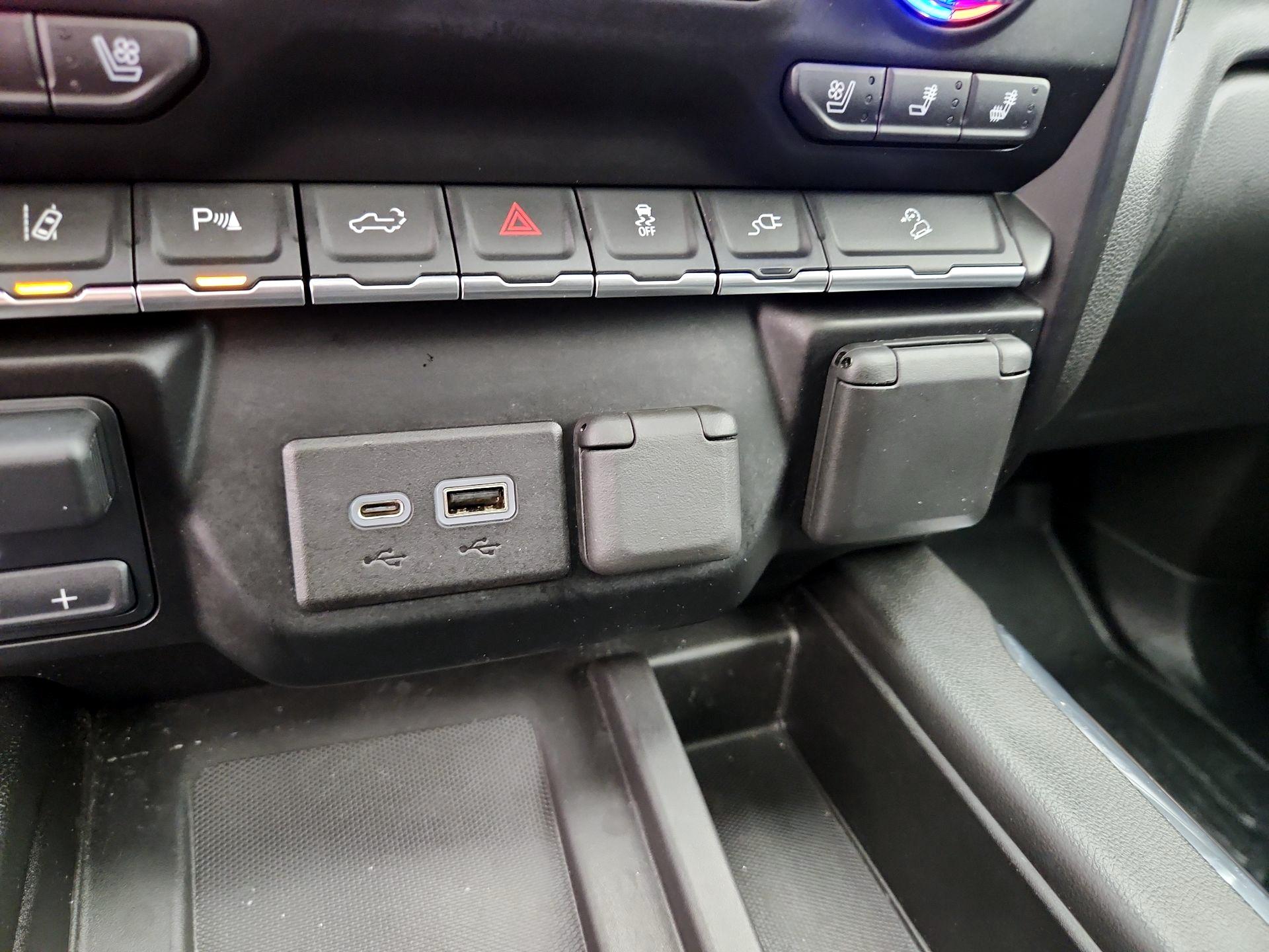 Thumbnail: 2023 GMC Sierra 2500 - 19