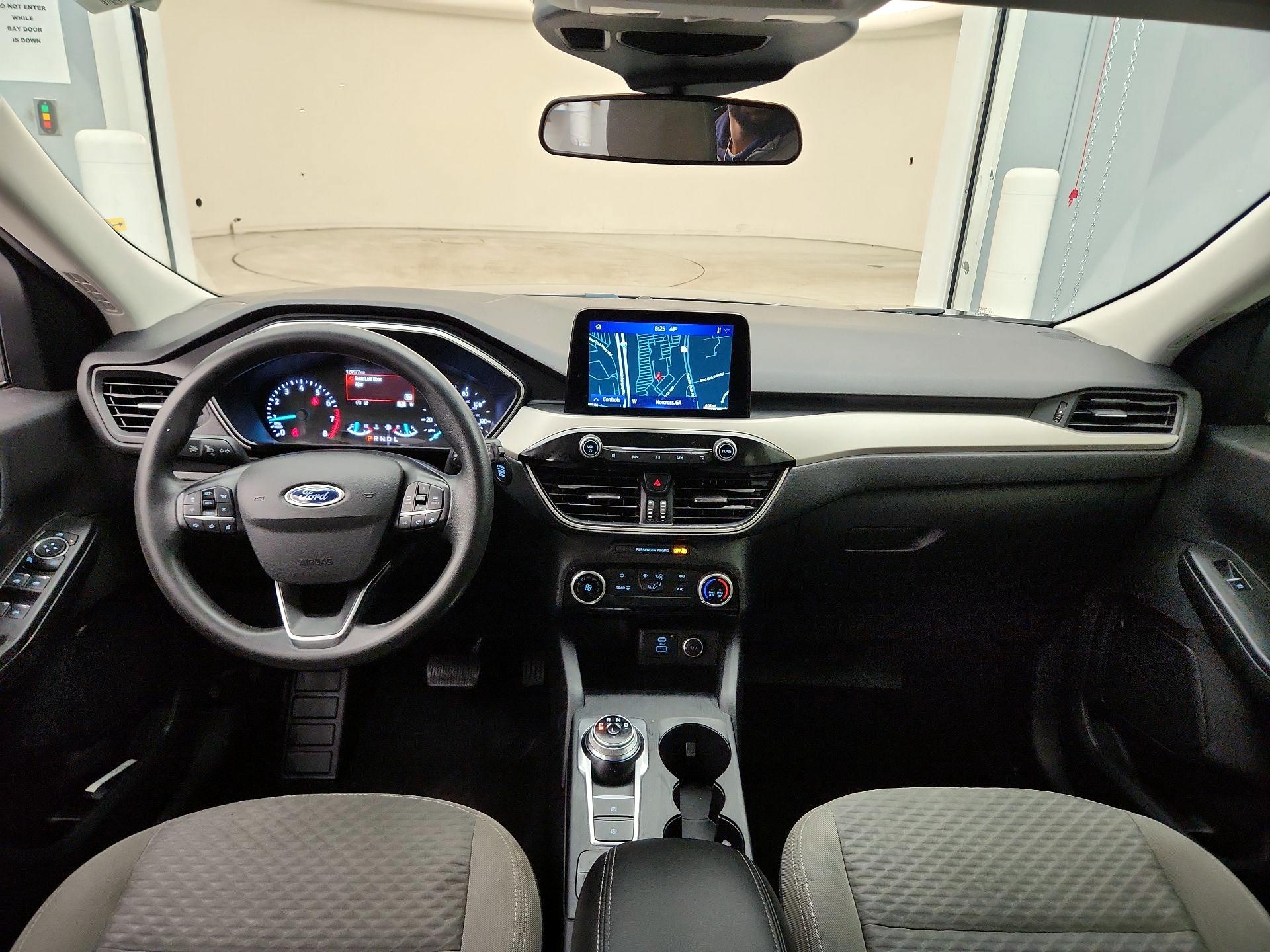 Thumbnail: 2021 Ford Escape - 9