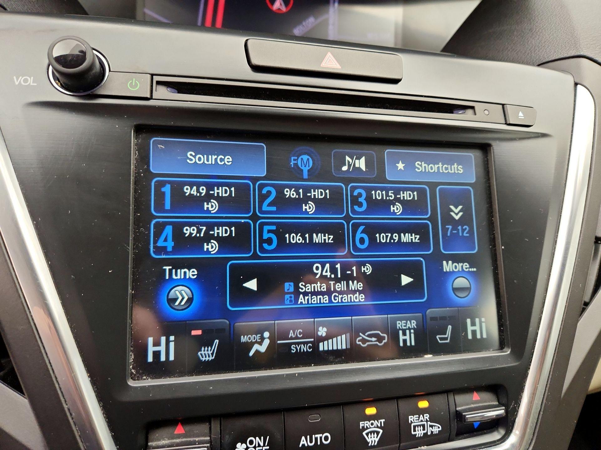 Thumbnail: 2017 Acura MDX - 16