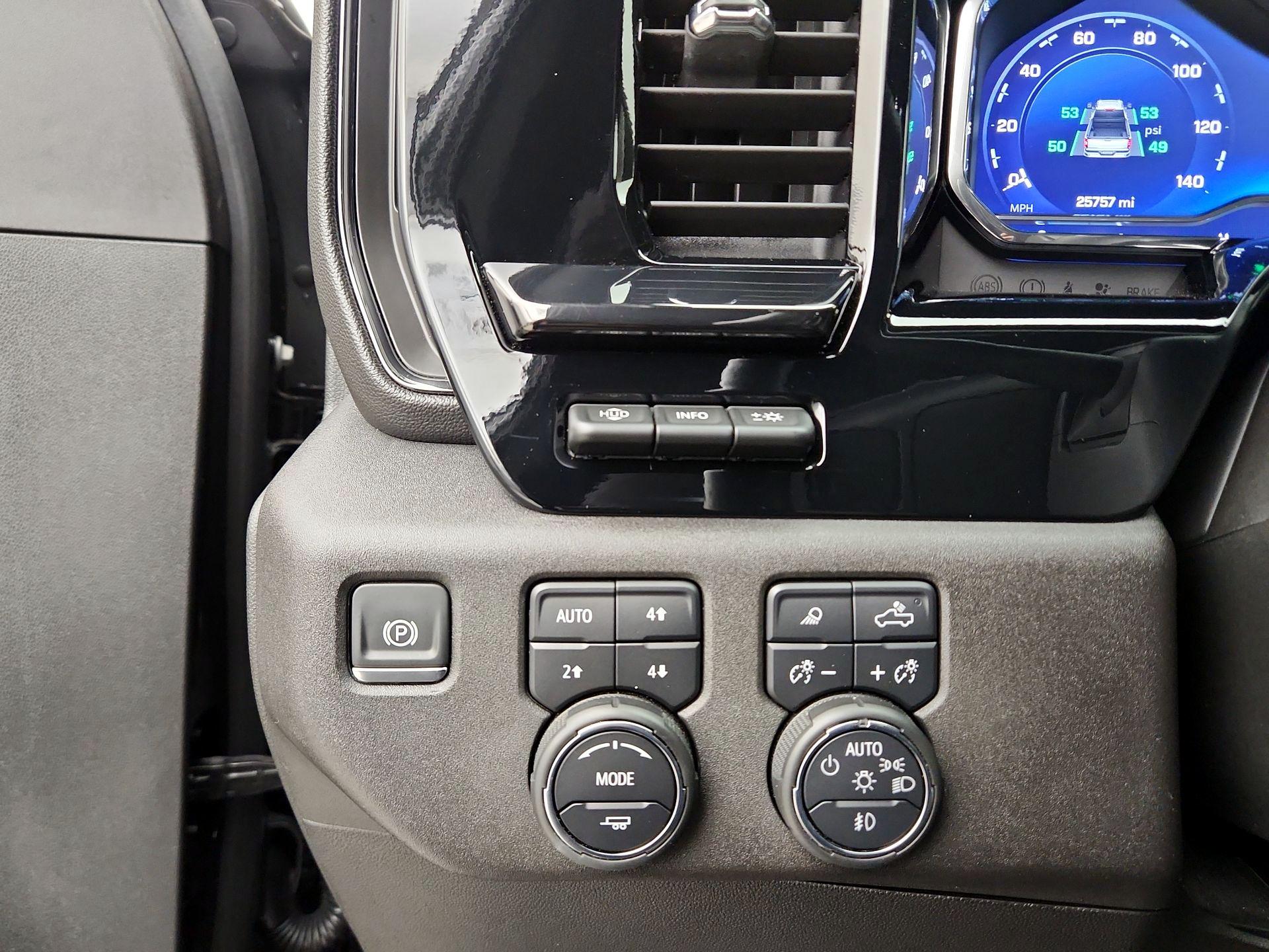 Thumbnail: 2024 Chevrolet Silverado 2500 - 13