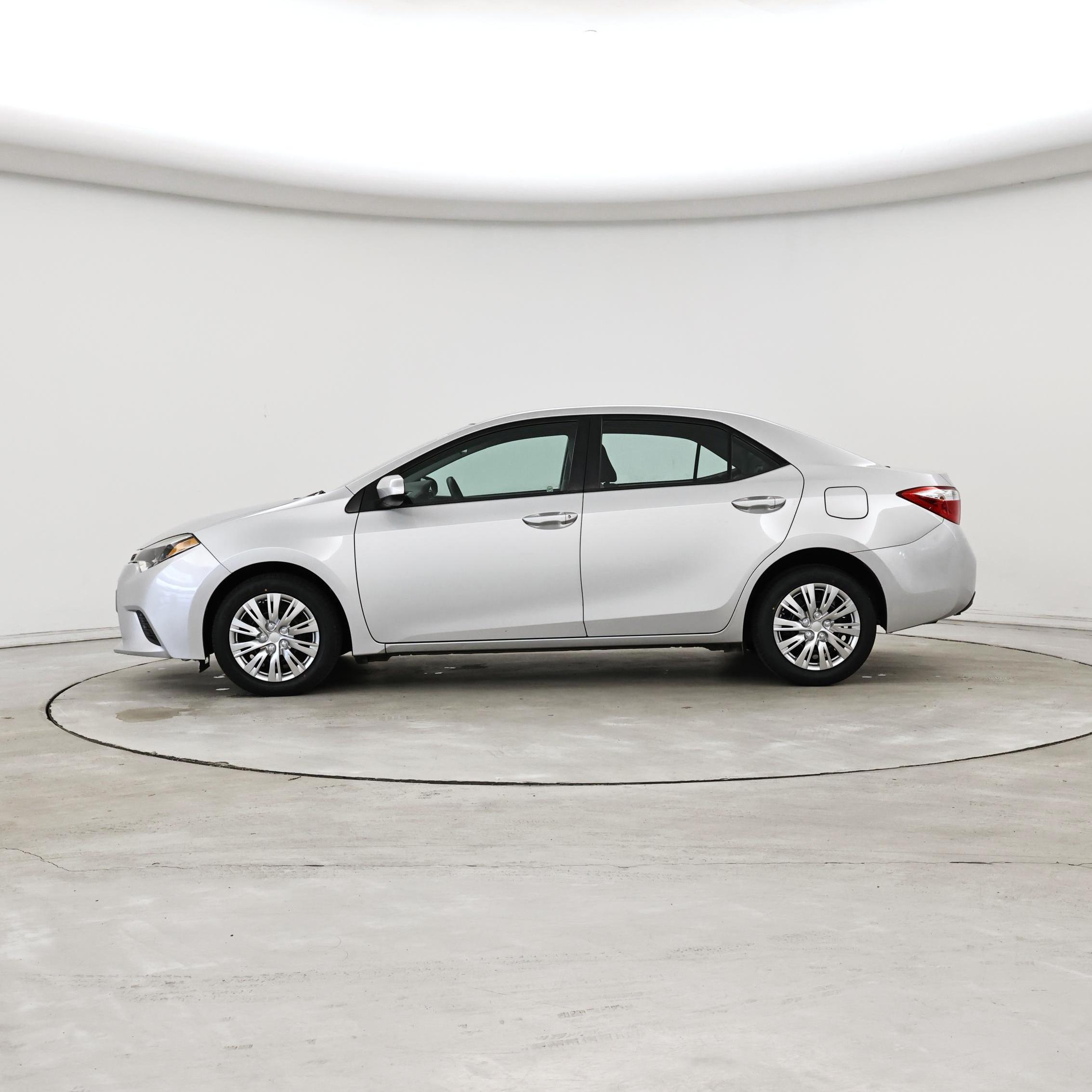 Thumbnail: 2016 Toyota Corolla - 3