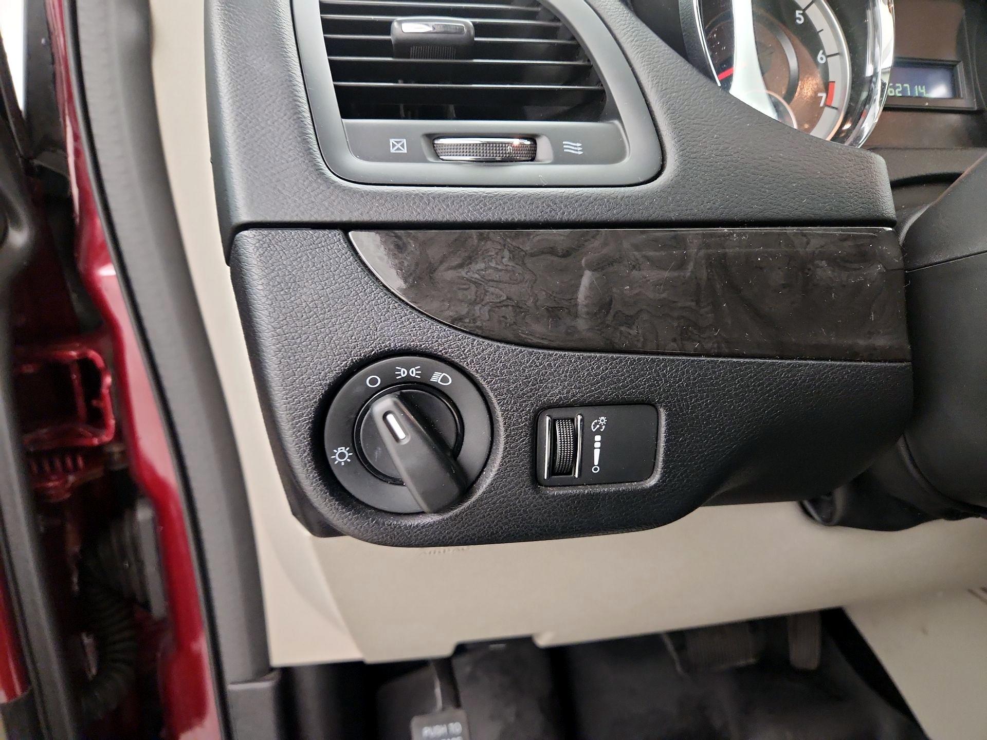 Thumbnail: 2018 Dodge Grand Caravan - 13