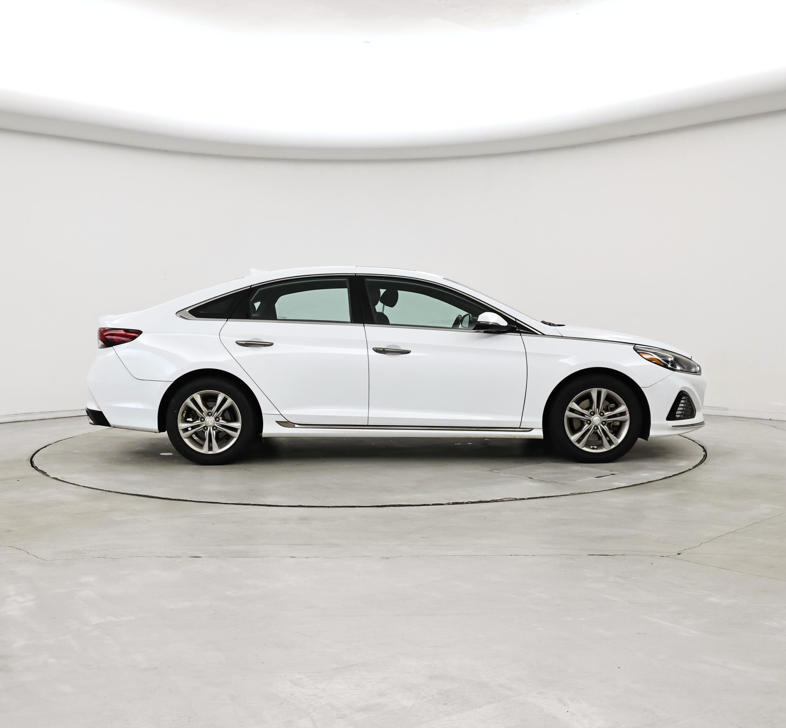 Thumbnail: 2018 Hyundai Sonata - 7