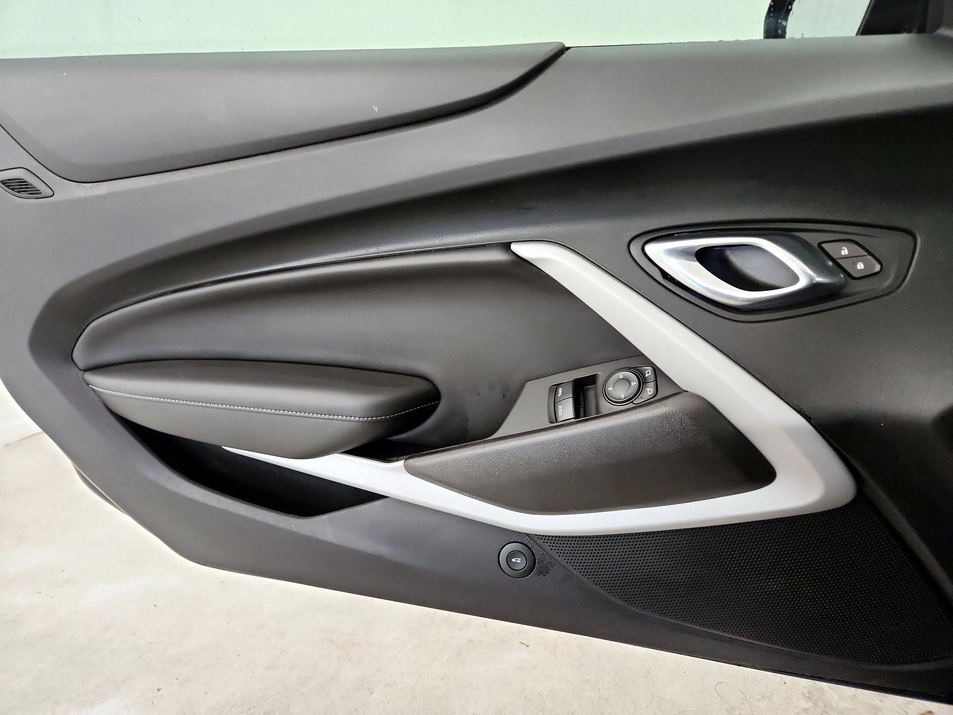 Thumbnail: 2021 Chevrolet Camaro - 12