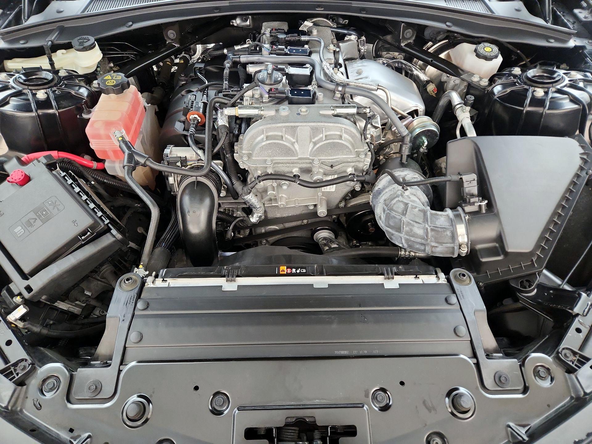 Thumbnail: 2021 Chevrolet Camaro - 18