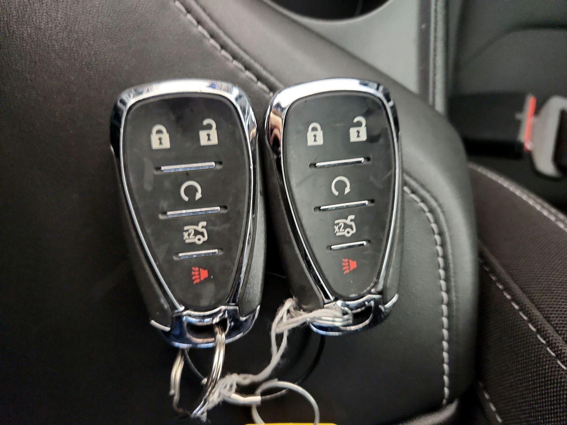 Thumbnail: 2021 Chevrolet Camaro - 19