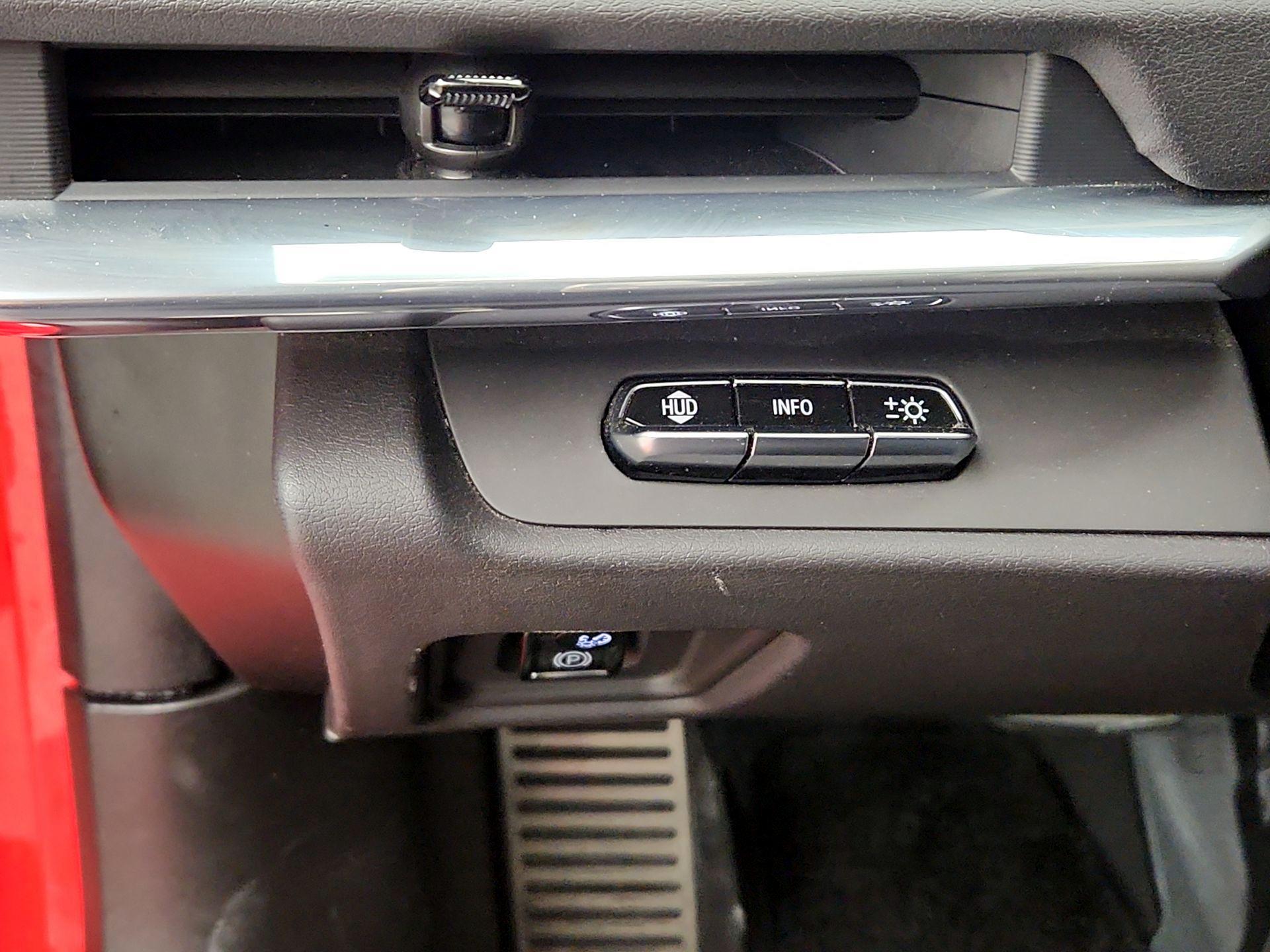 Thumbnail: 2020 Chevrolet Corvette - 13