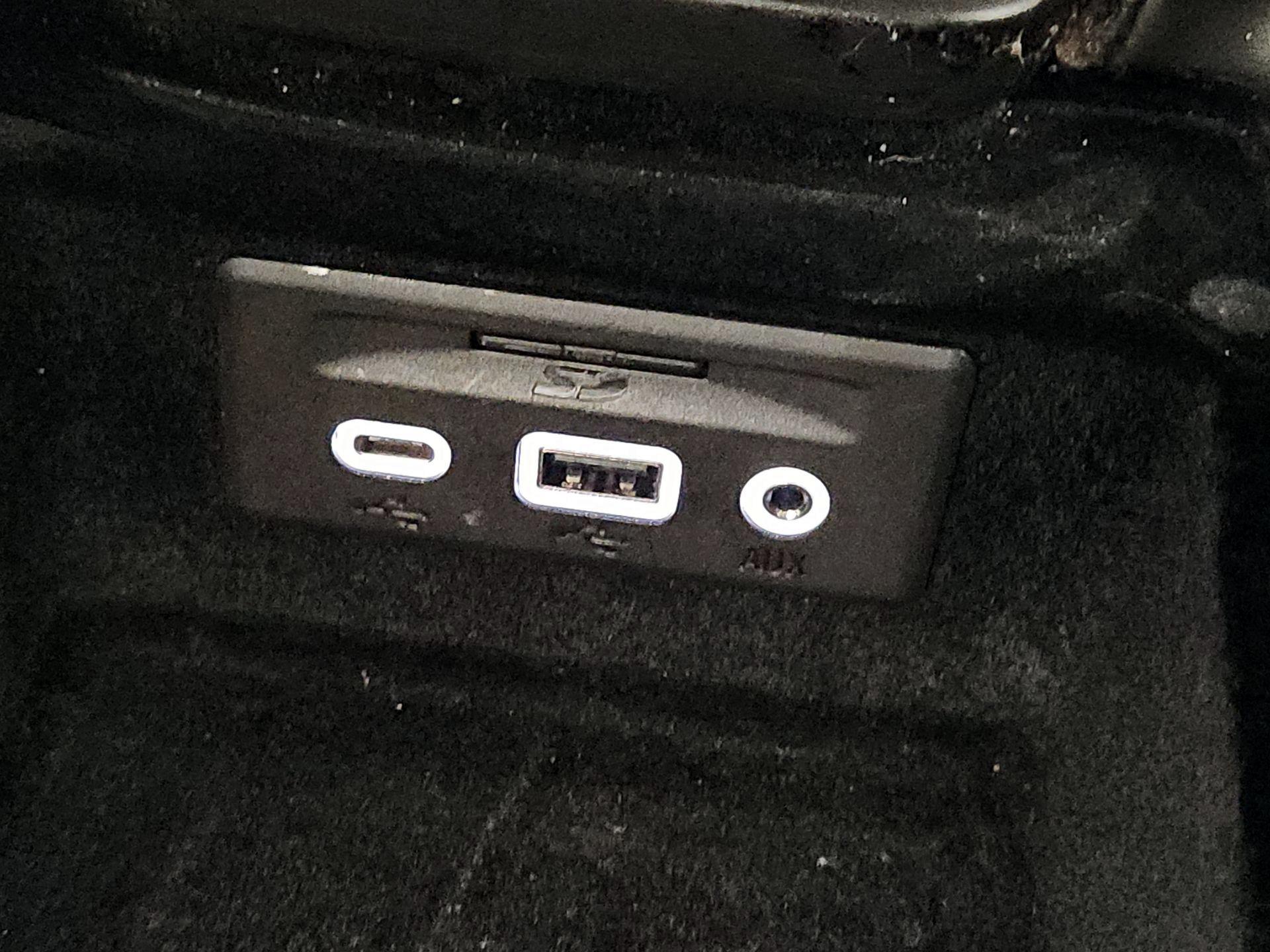 Thumbnail: 2020 Chevrolet Corvette - 18